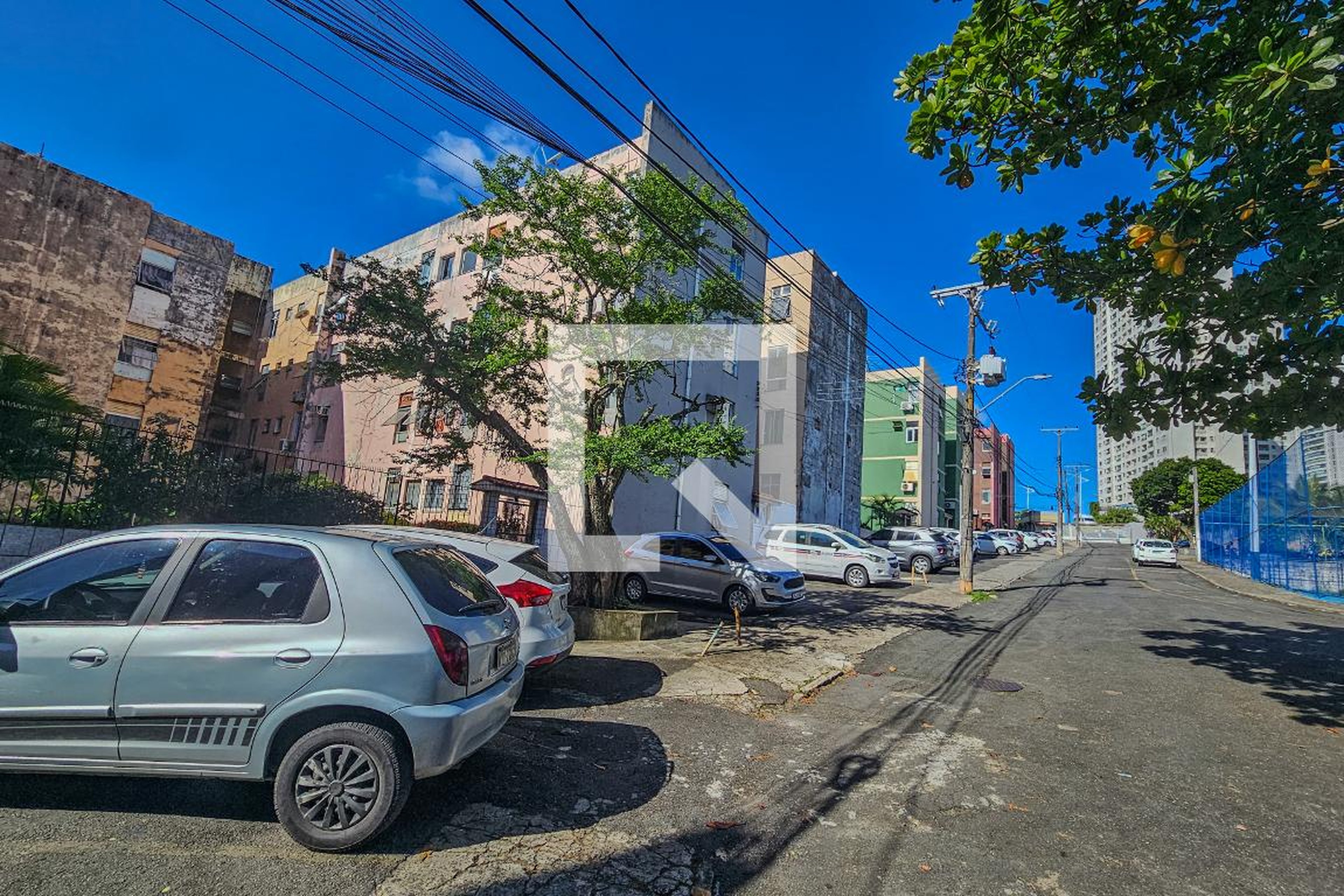 Fachada Condomínio Eugênio Teixeira Leal