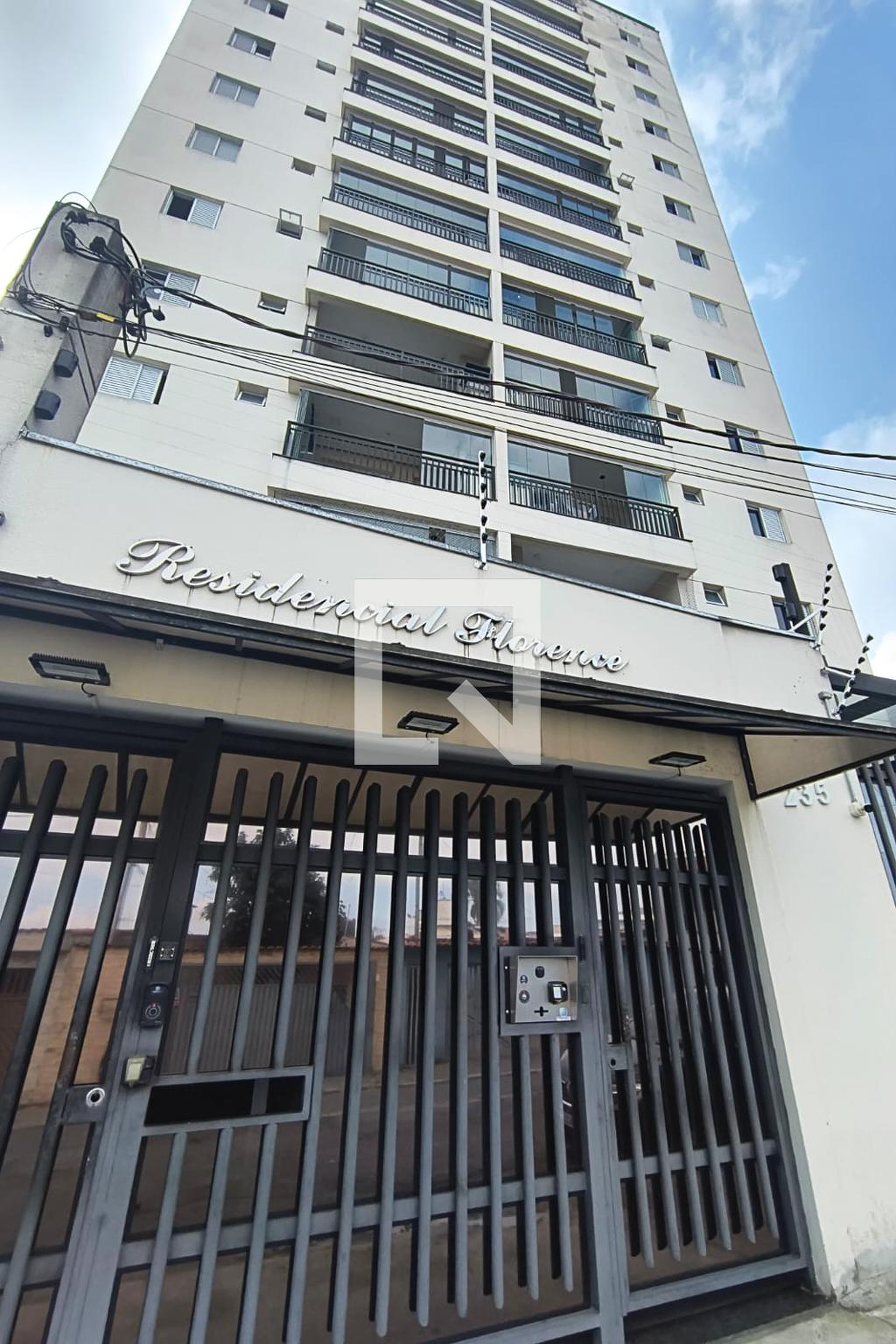 Fachada Residencial Florence