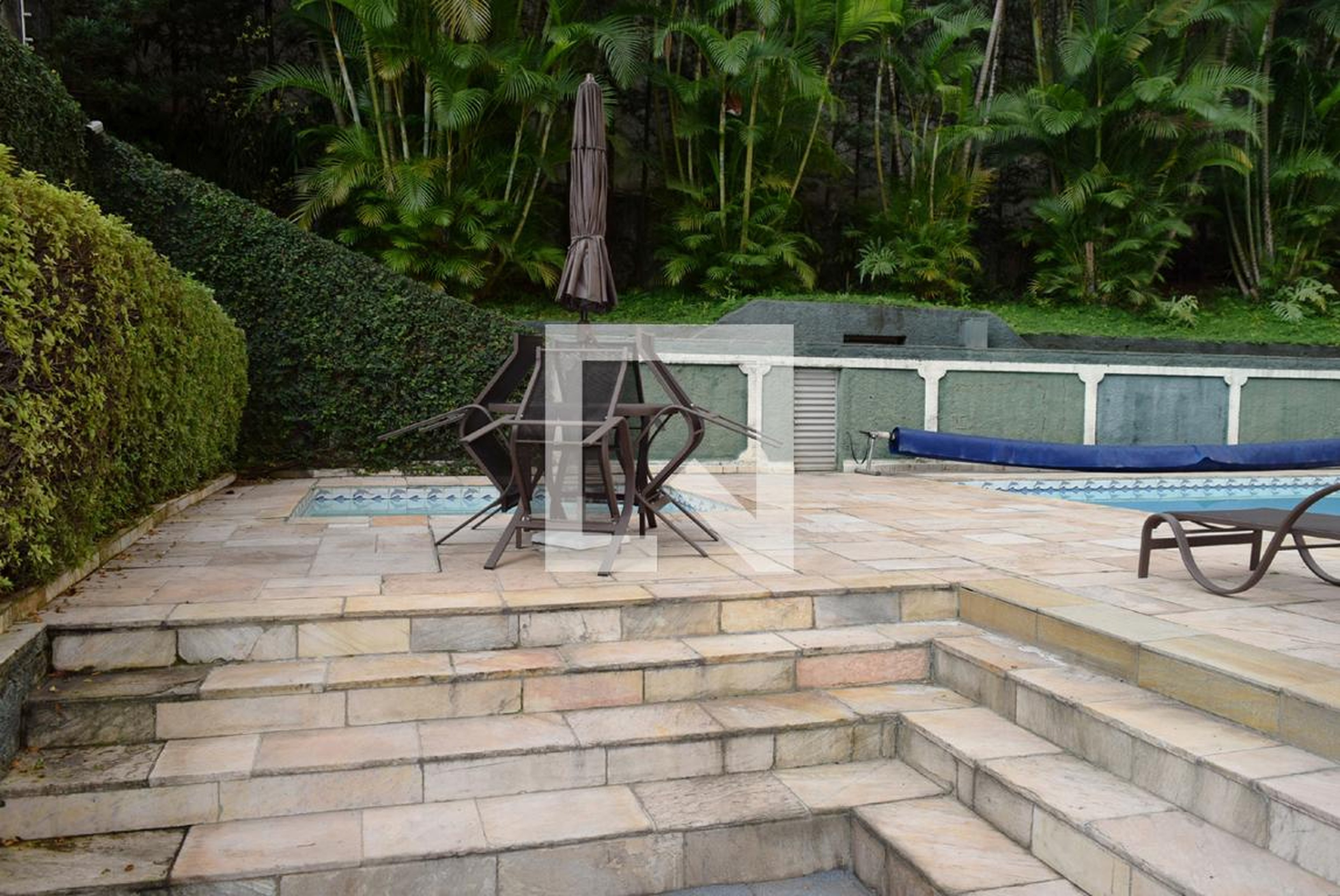 Piscina infantil - Mansão Rafaelo