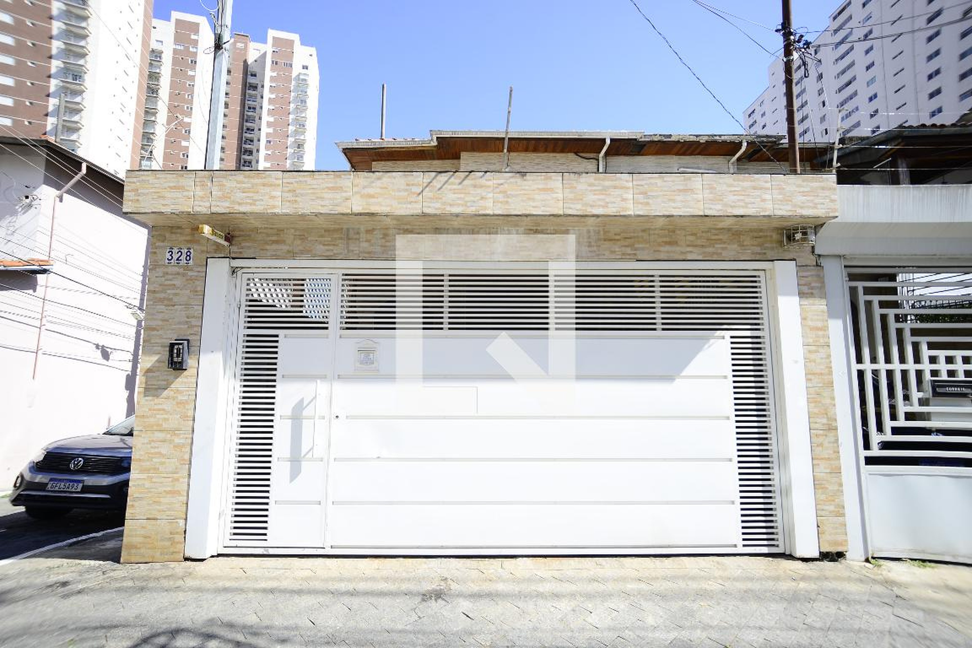 Fachada Condomínio em Rua Humberto I, 328
