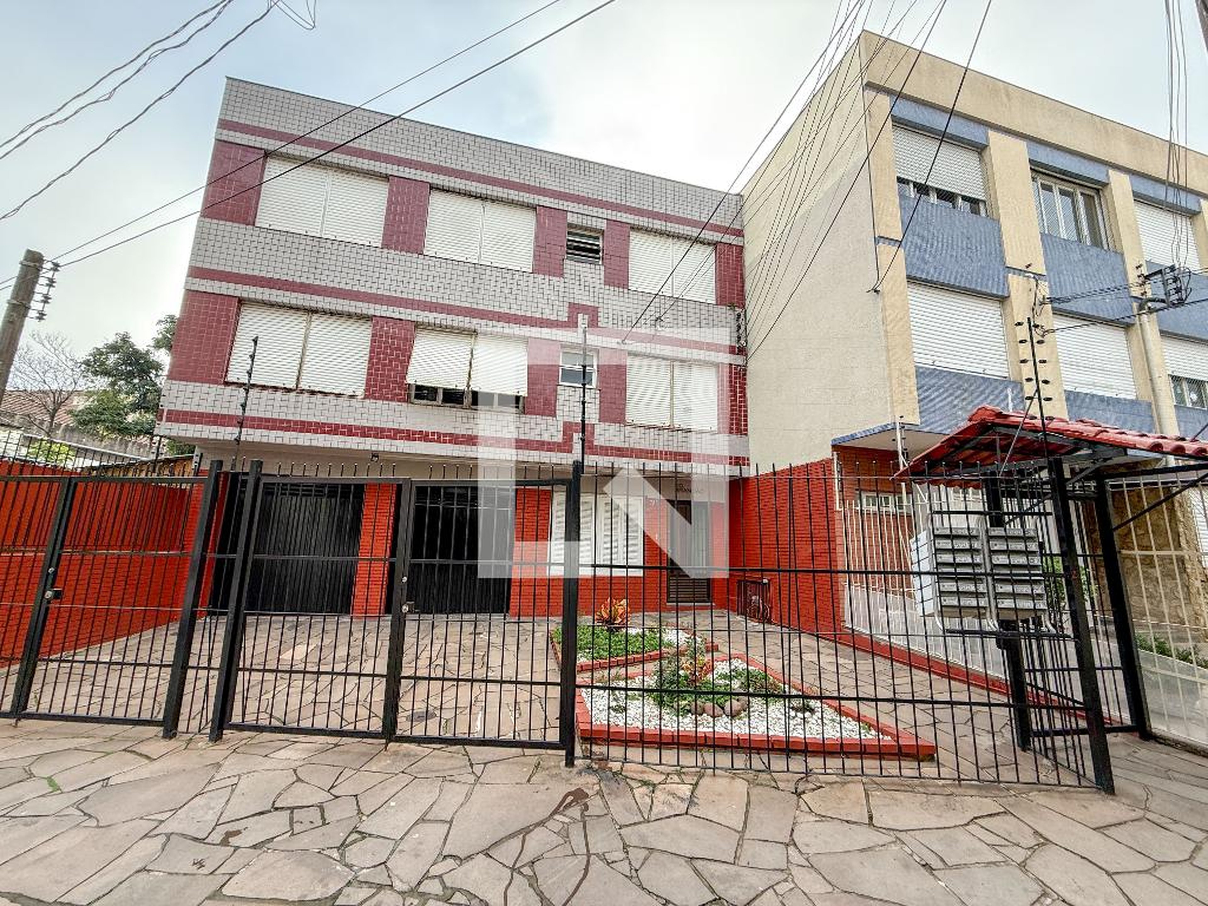 Fachada Condomínio em Rua Sete de Abril, 312