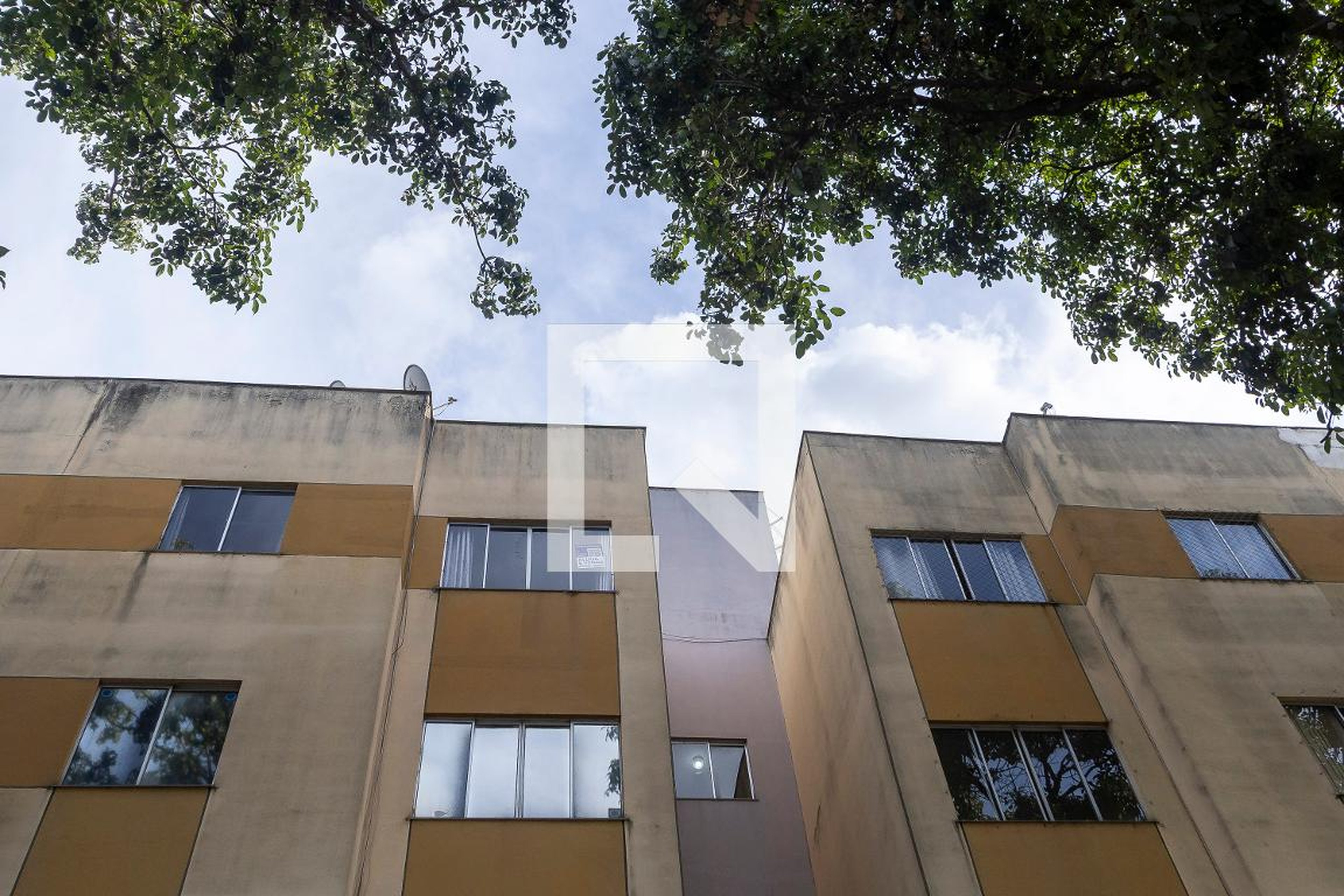 Fachada Condomínio em Rua Senador Campos Vergueiro, 385