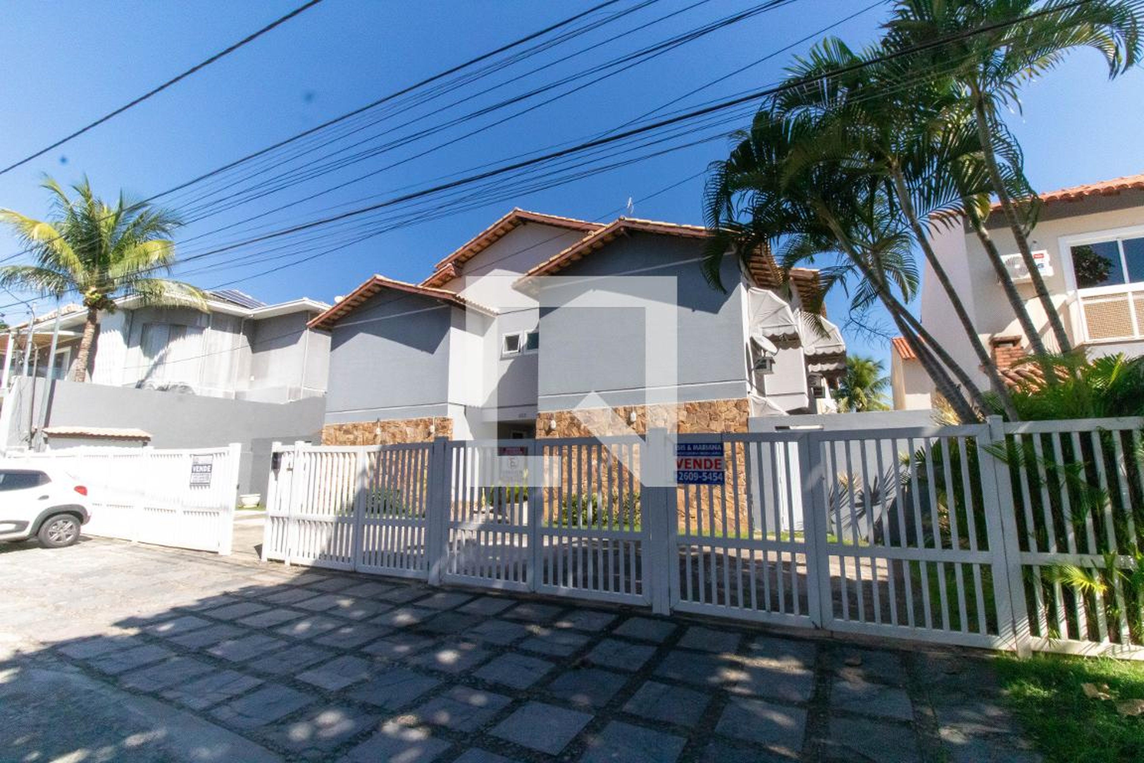 Fachada Condomínio em Rua André Henrique Serpa Pinto, 153