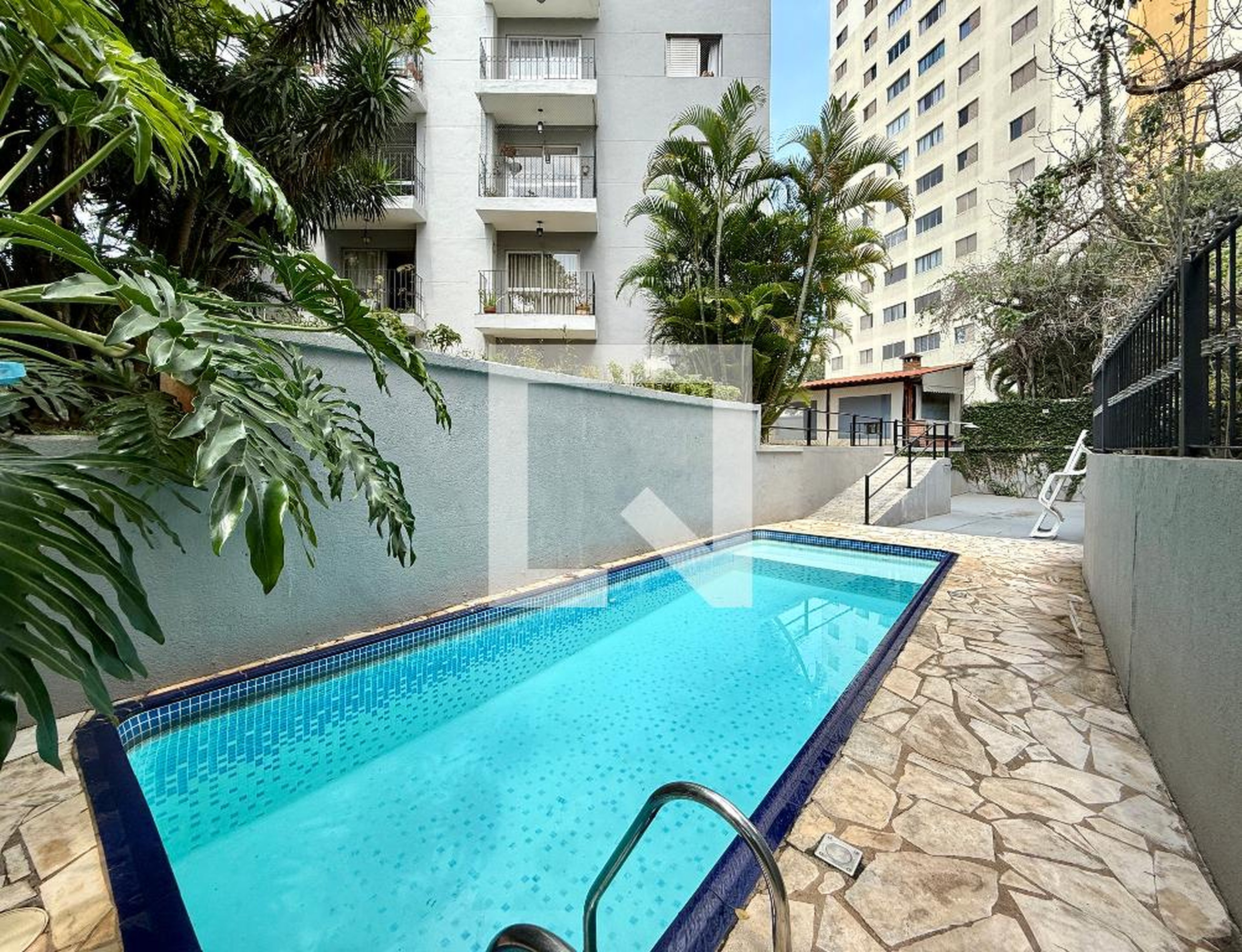 Piscina - José Strano