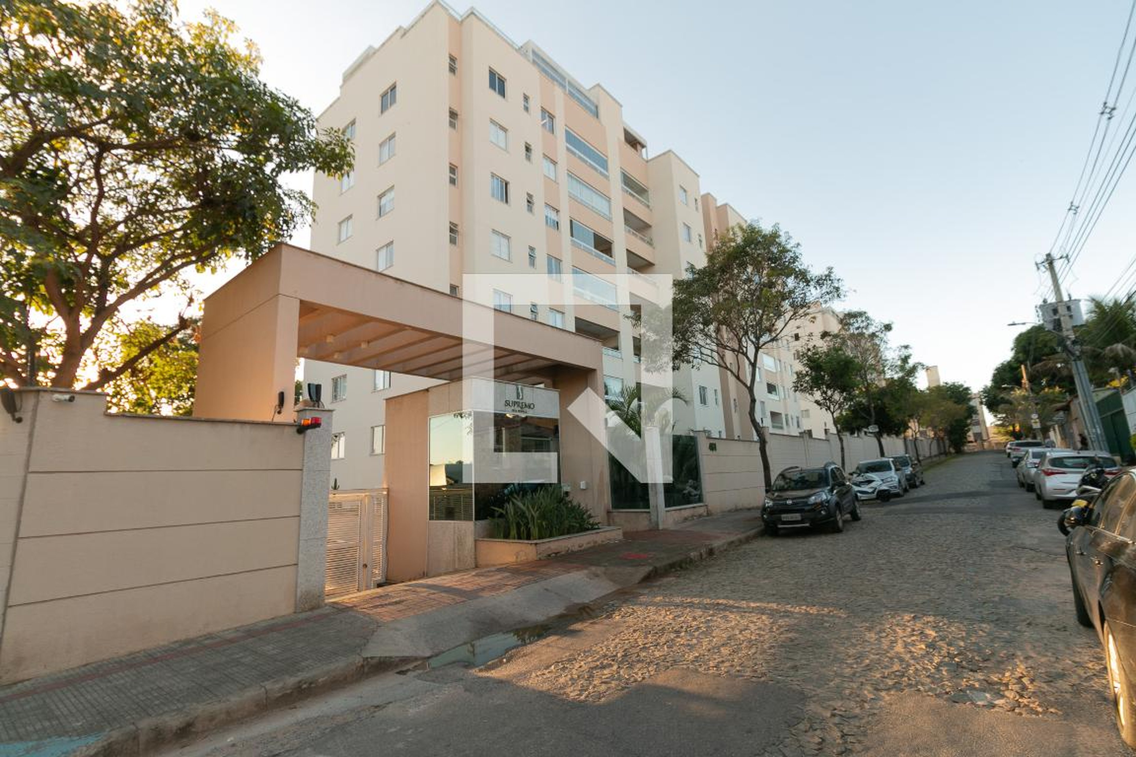 Fachada Condomínio Supremo Residence