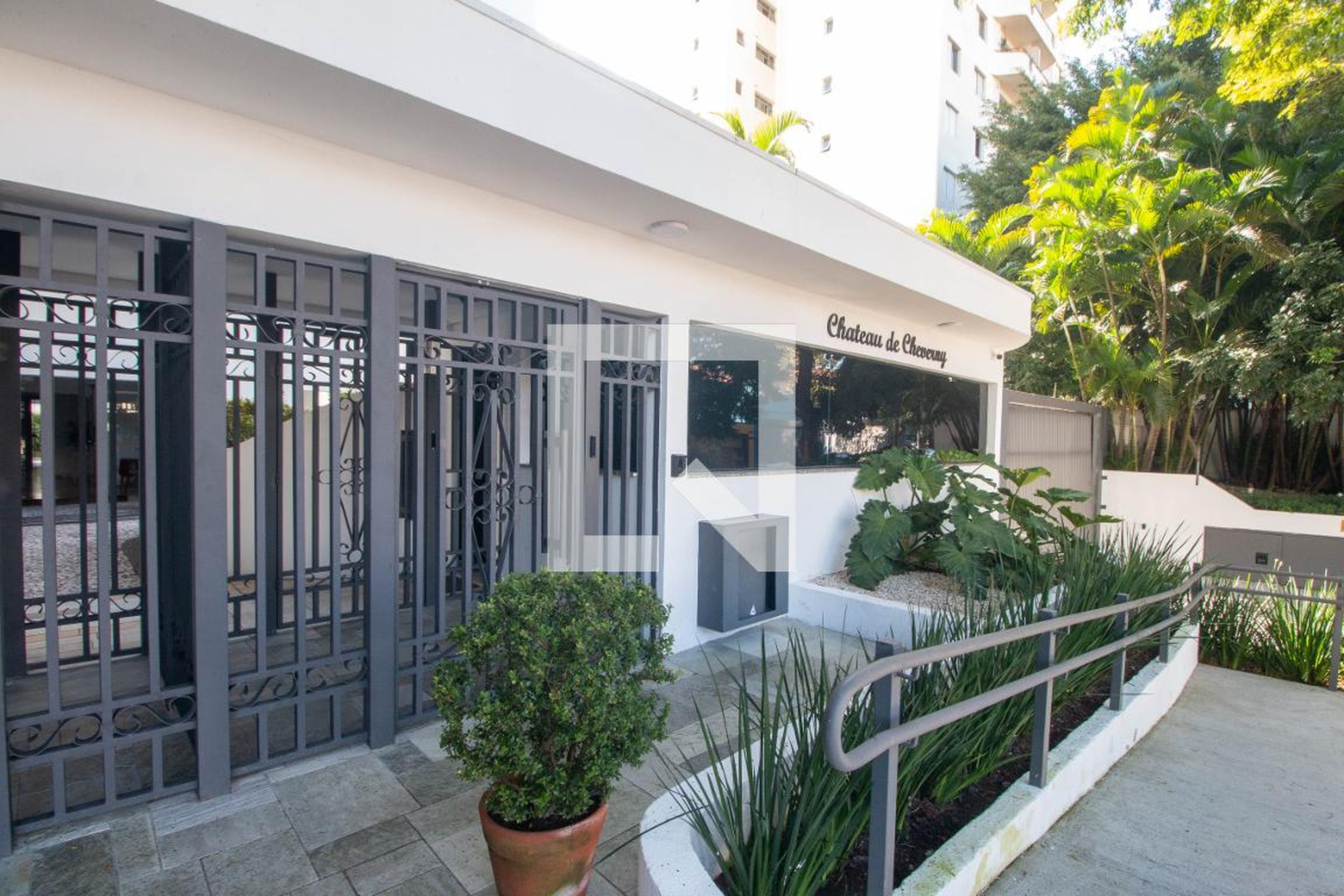 Fachada Condomínio Chateau de Cheverny