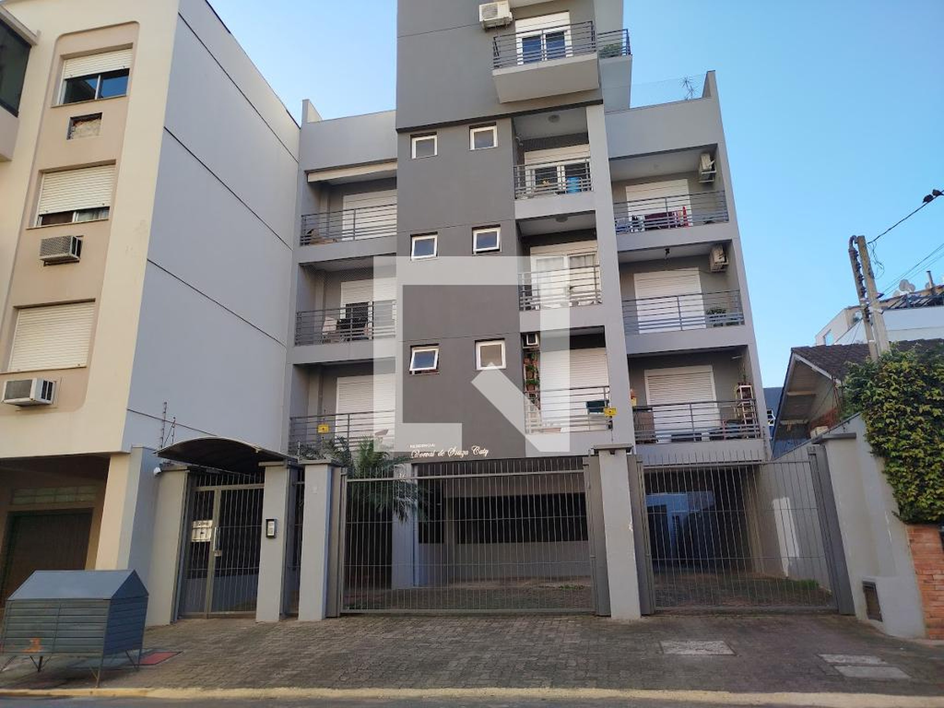 Fachada Condomínio Dorval de Souza Cuty