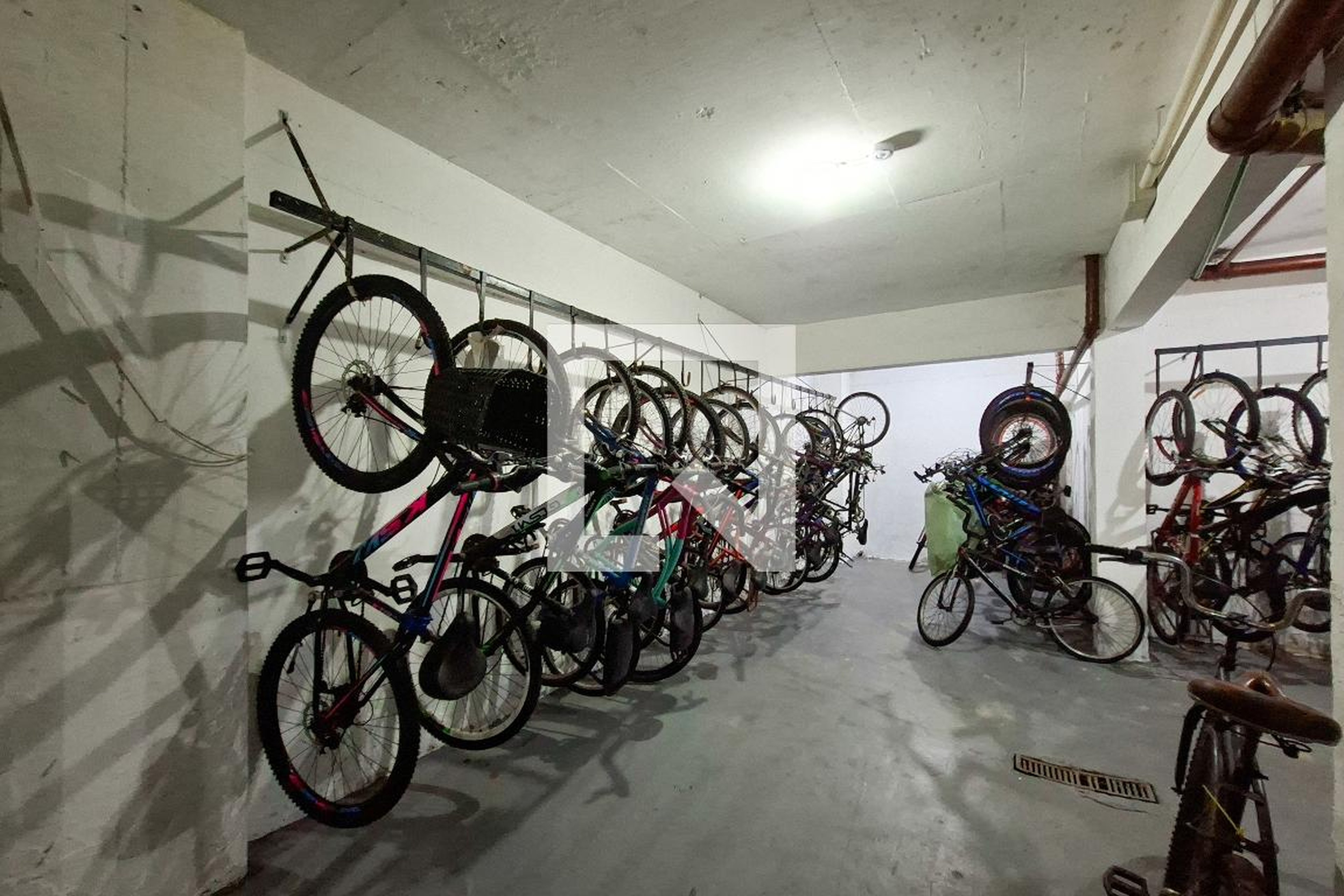 Bicicletário - Mistral