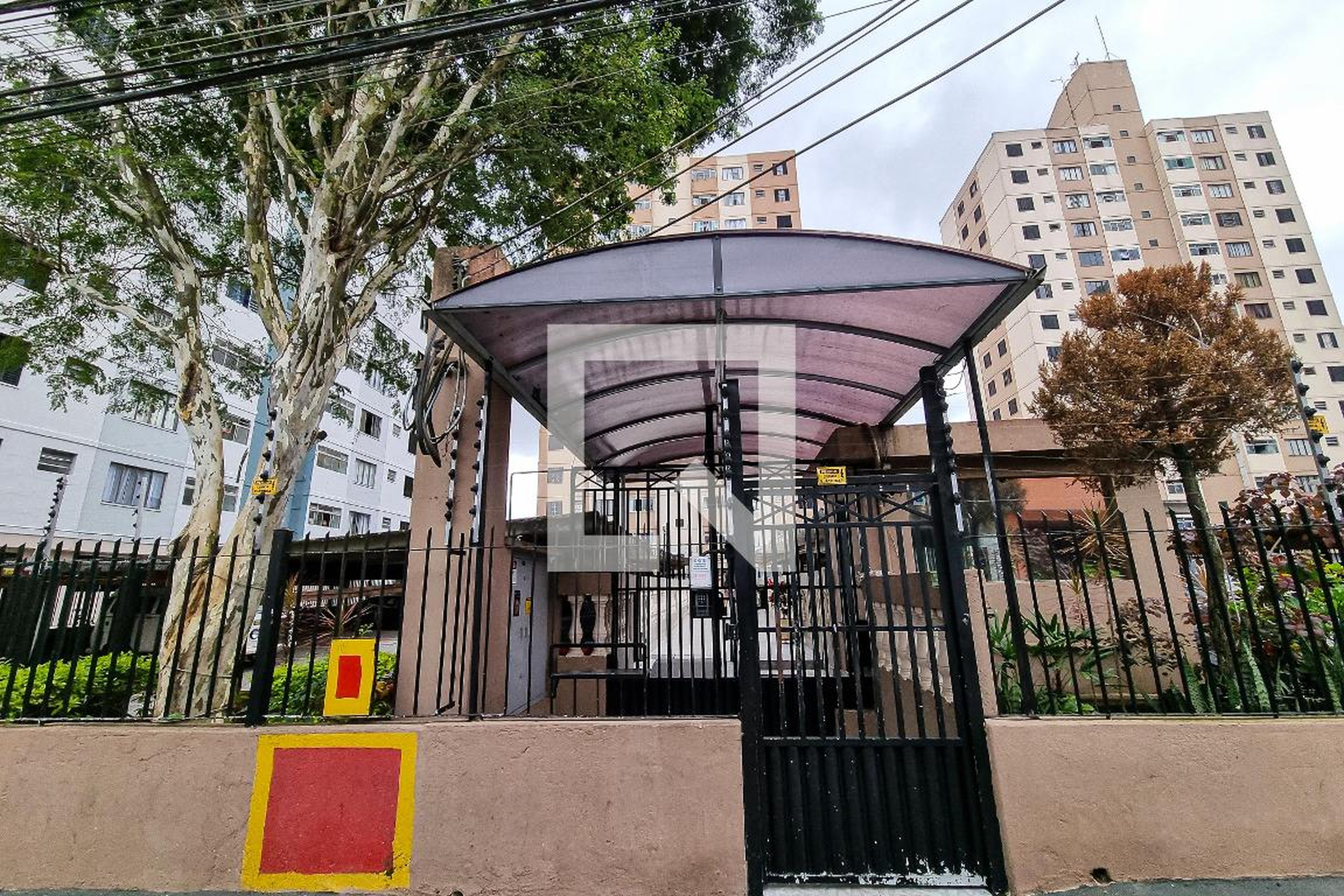 Fachada Condomínio Sabias