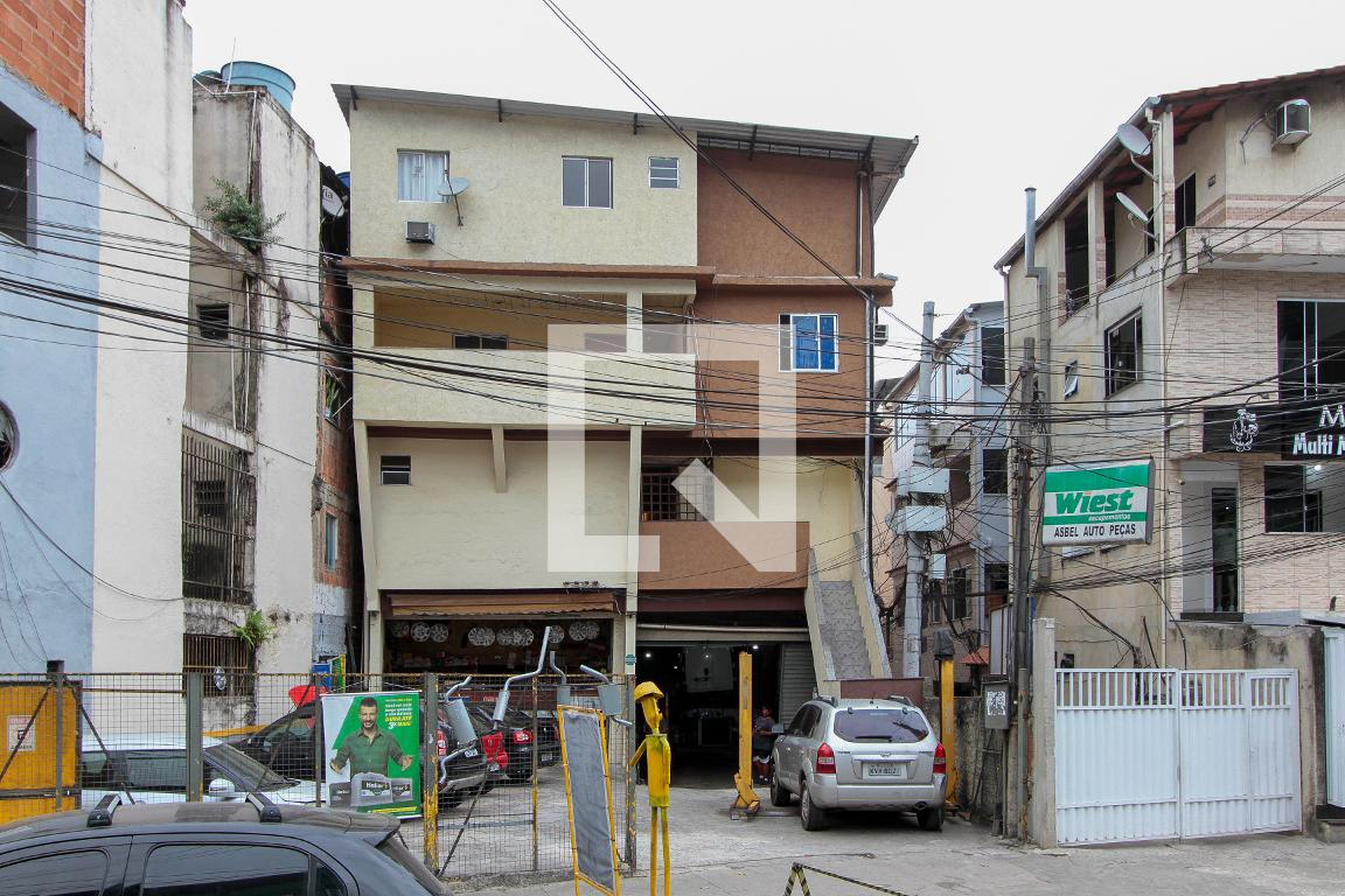 Fachada Condomínio em Estrada da Barra da Tijuca, 3817