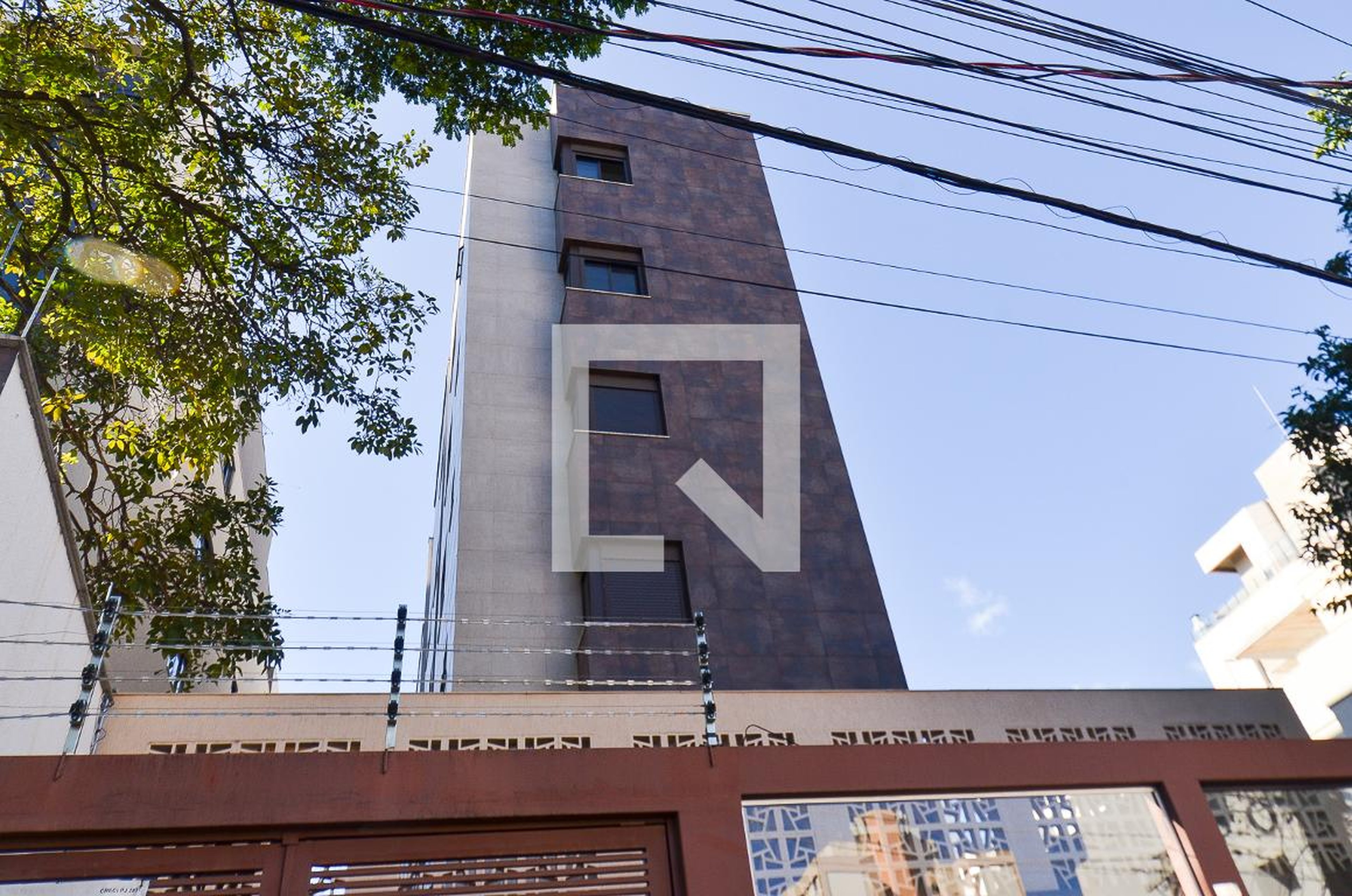 Fachada Condomínio em Rua Lavras, 703