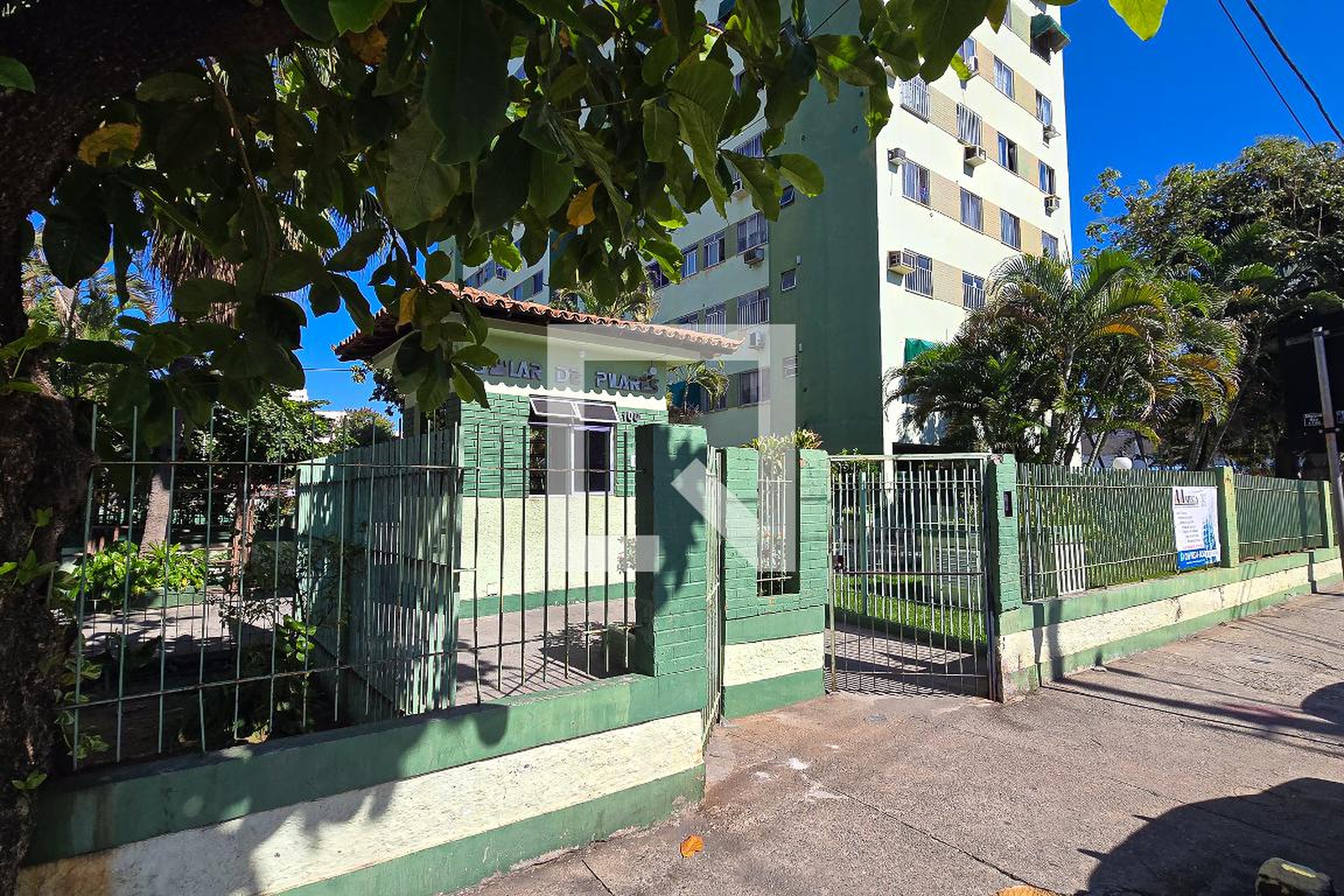 Fachada do Prédio Condomínio Solar de Pilares