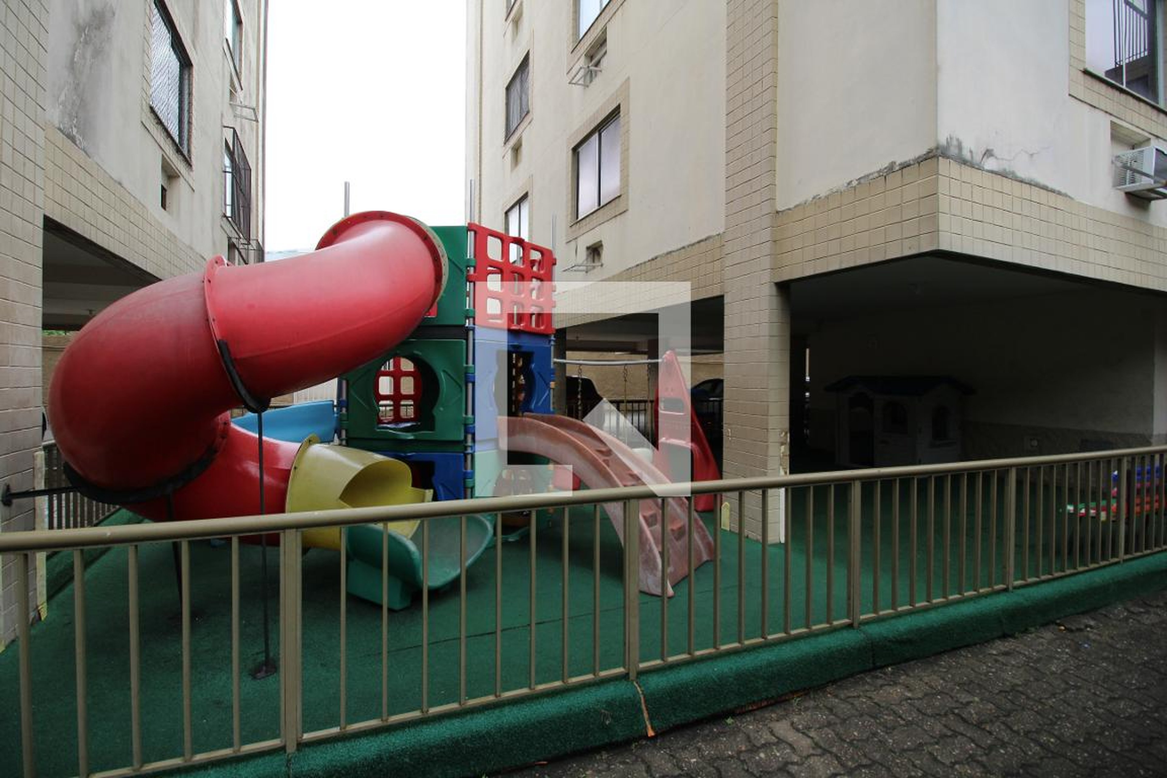 Playground - Bosque das Acácias