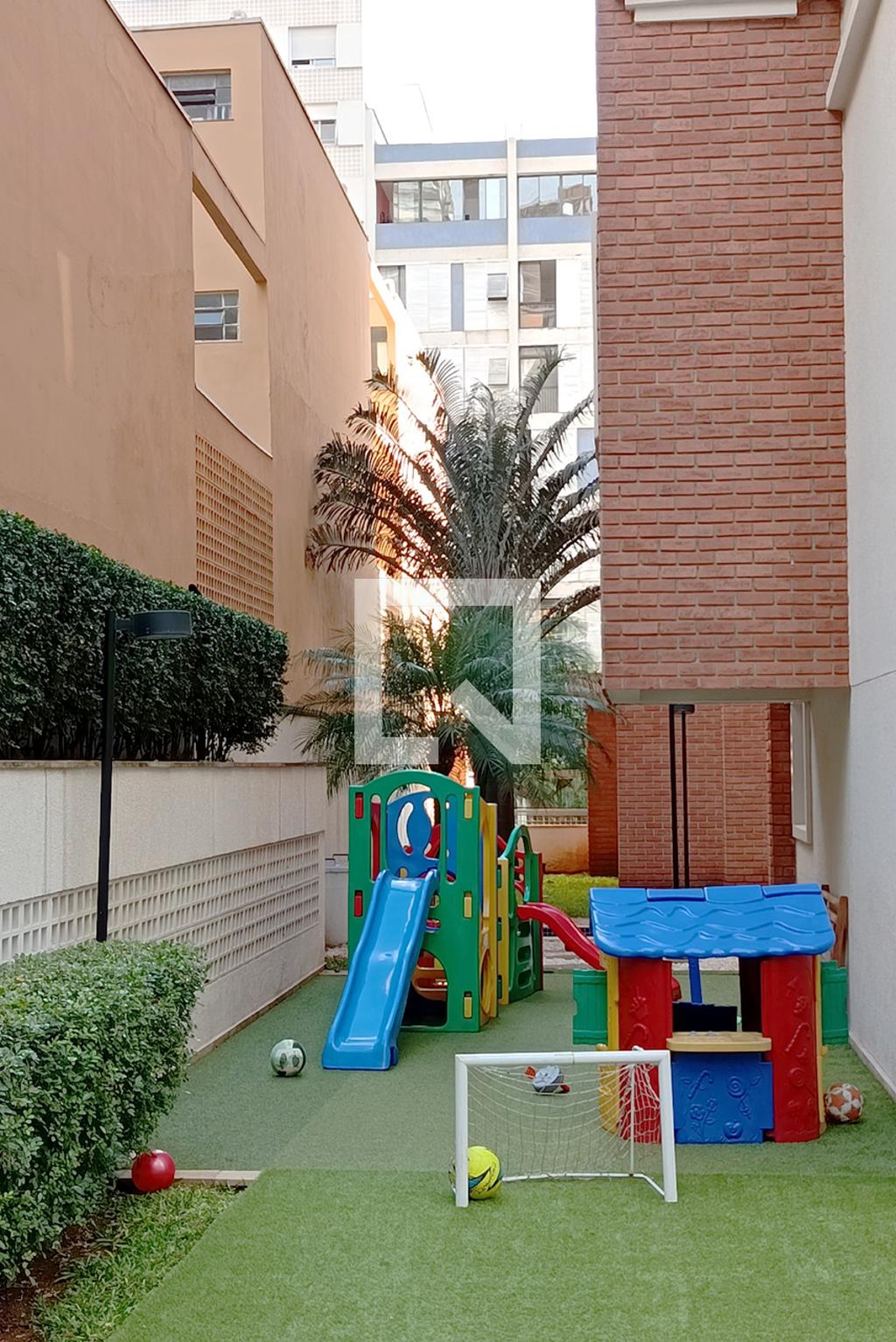 Playground - Vertical Space