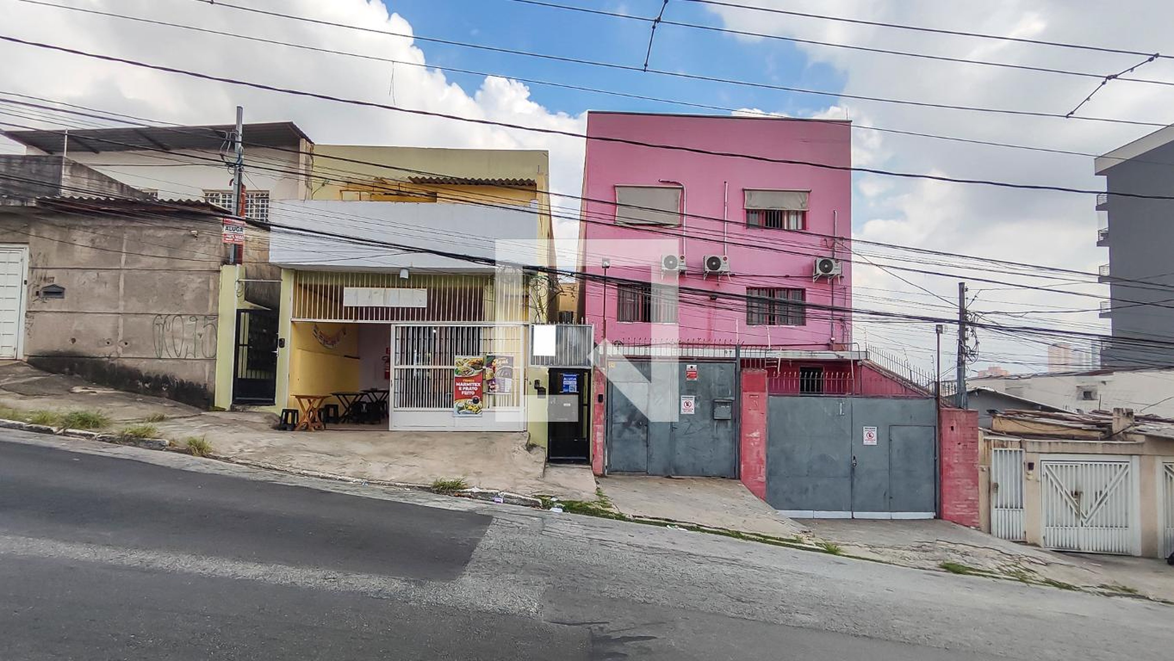 Fachada Condomínio em Rua Santa Eudóxia, 963