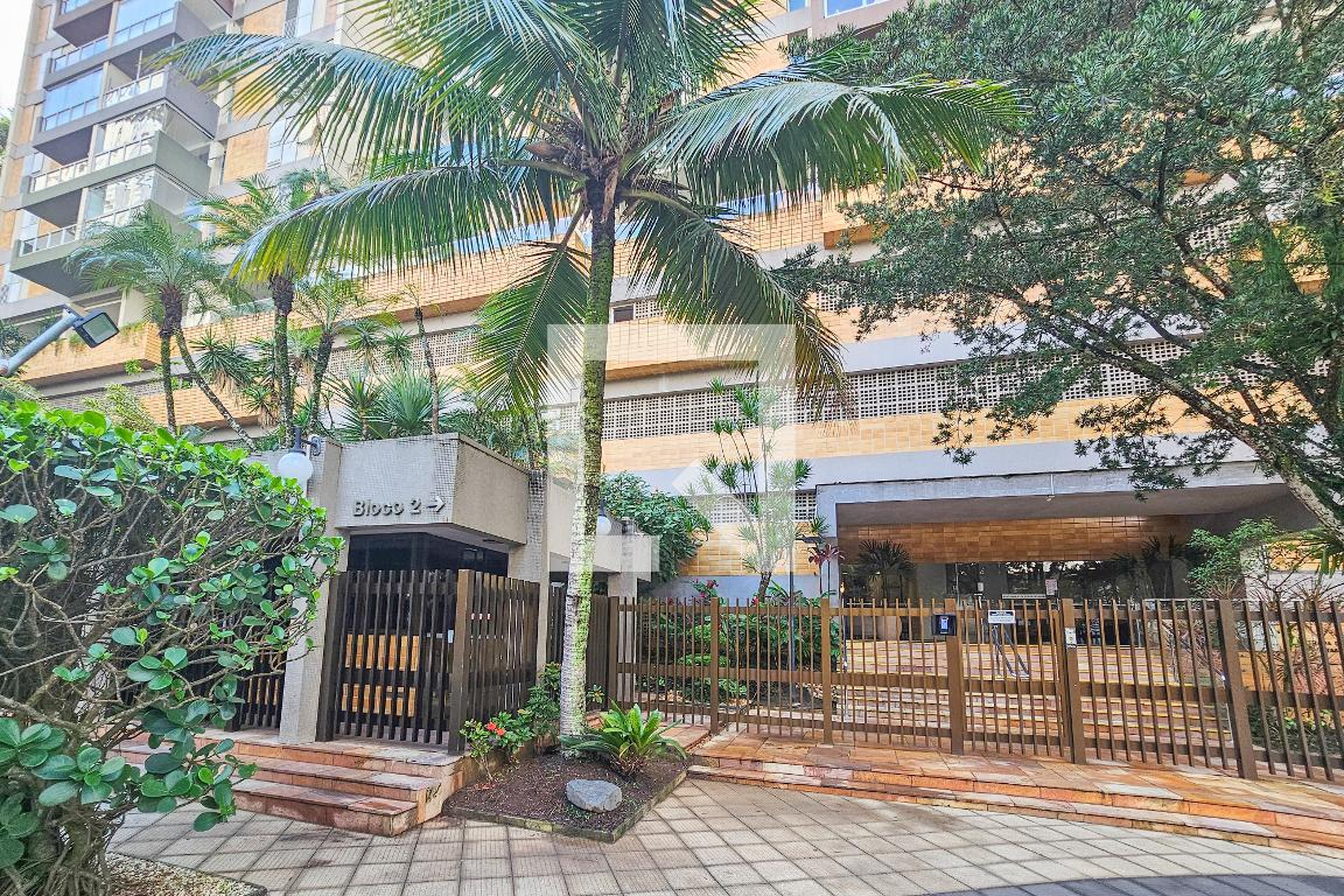 Fachada Condomínio Guaruja Park