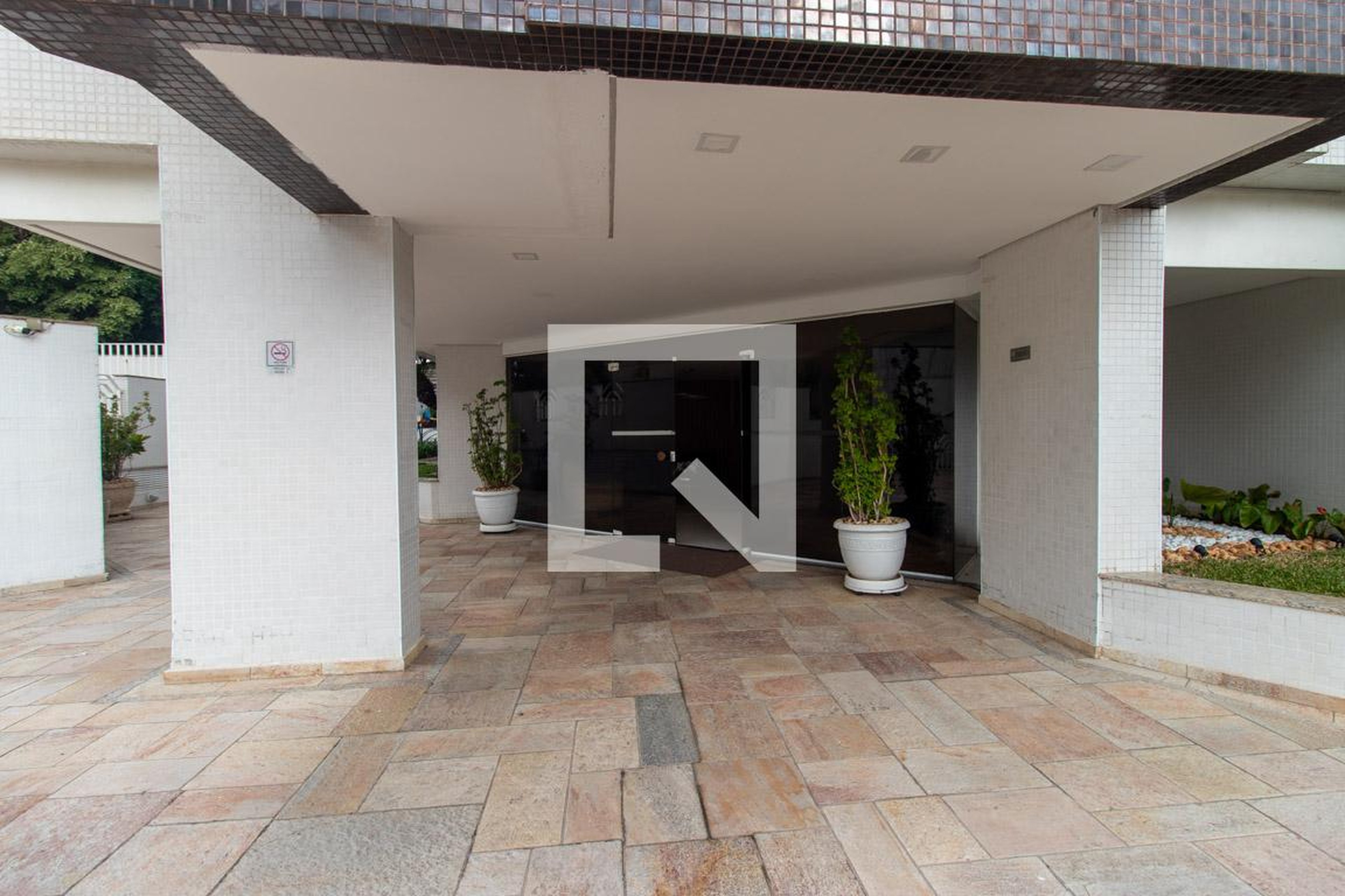 Entrada - Edifício Duque'S Tower