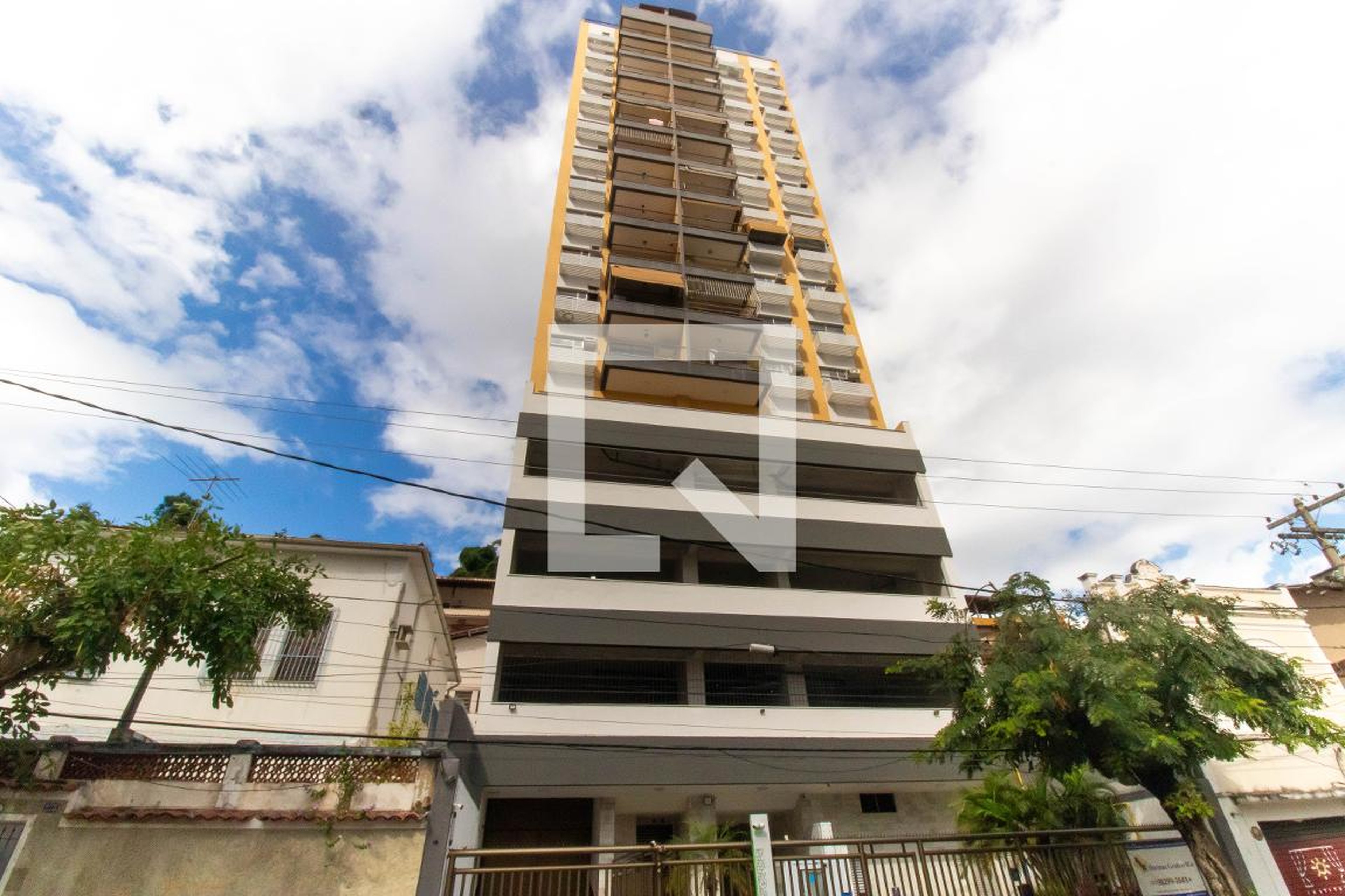 Fachada Edifício Tour de Marseille
