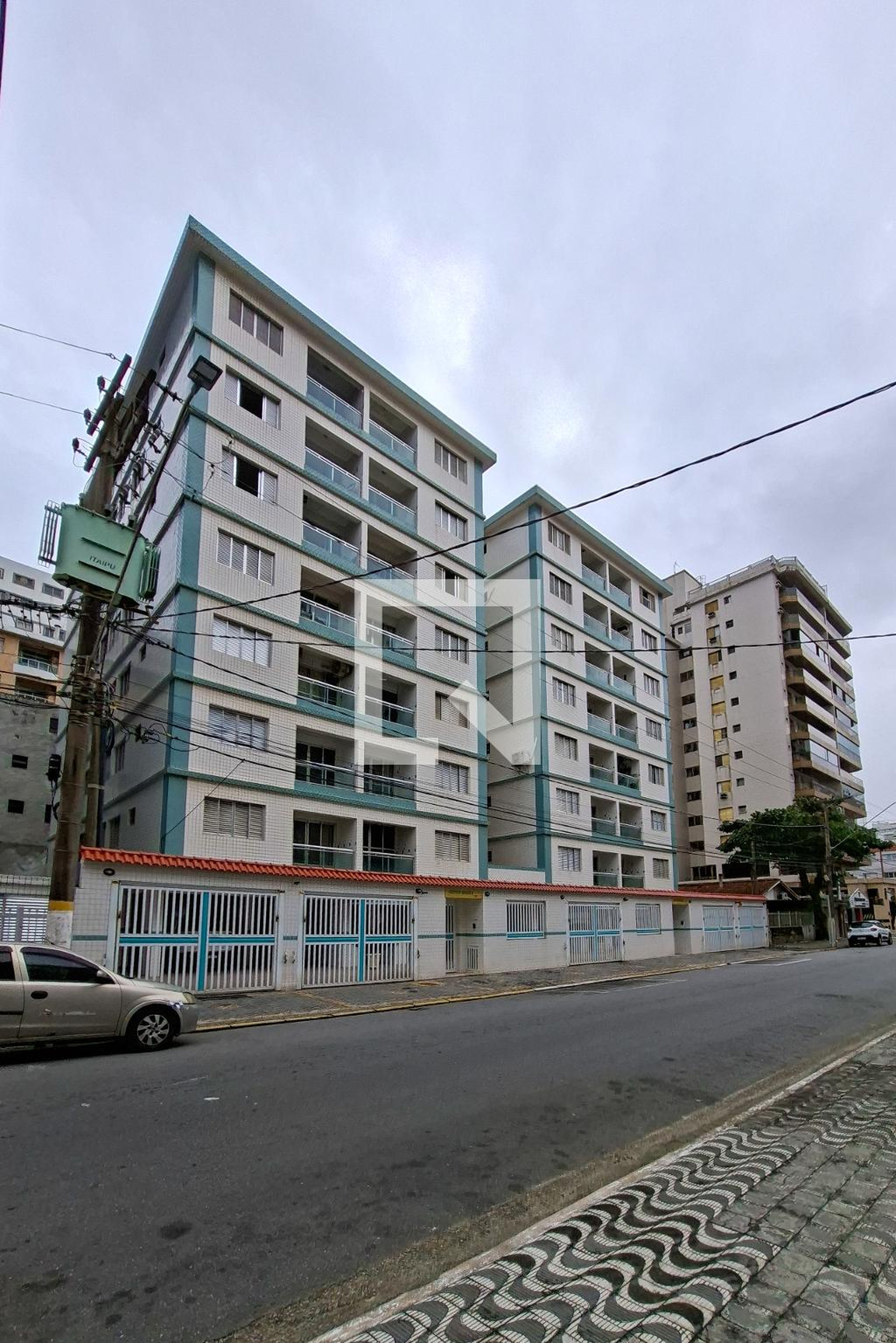 Fachada do Prédio Condomínio em Avenida Marechal Maurício José Cardoso, 57