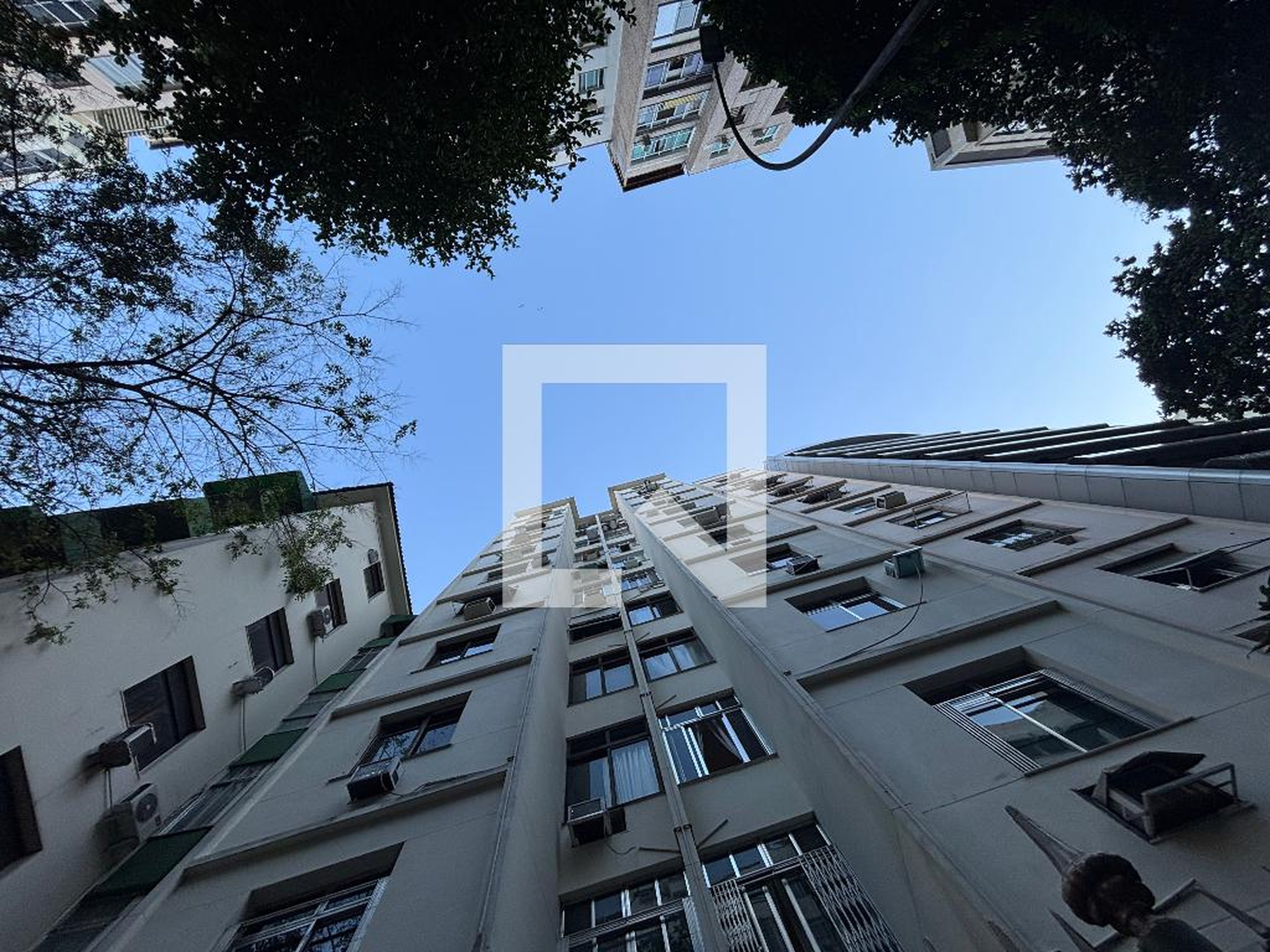 Fachada Edifício Santa Terezinha