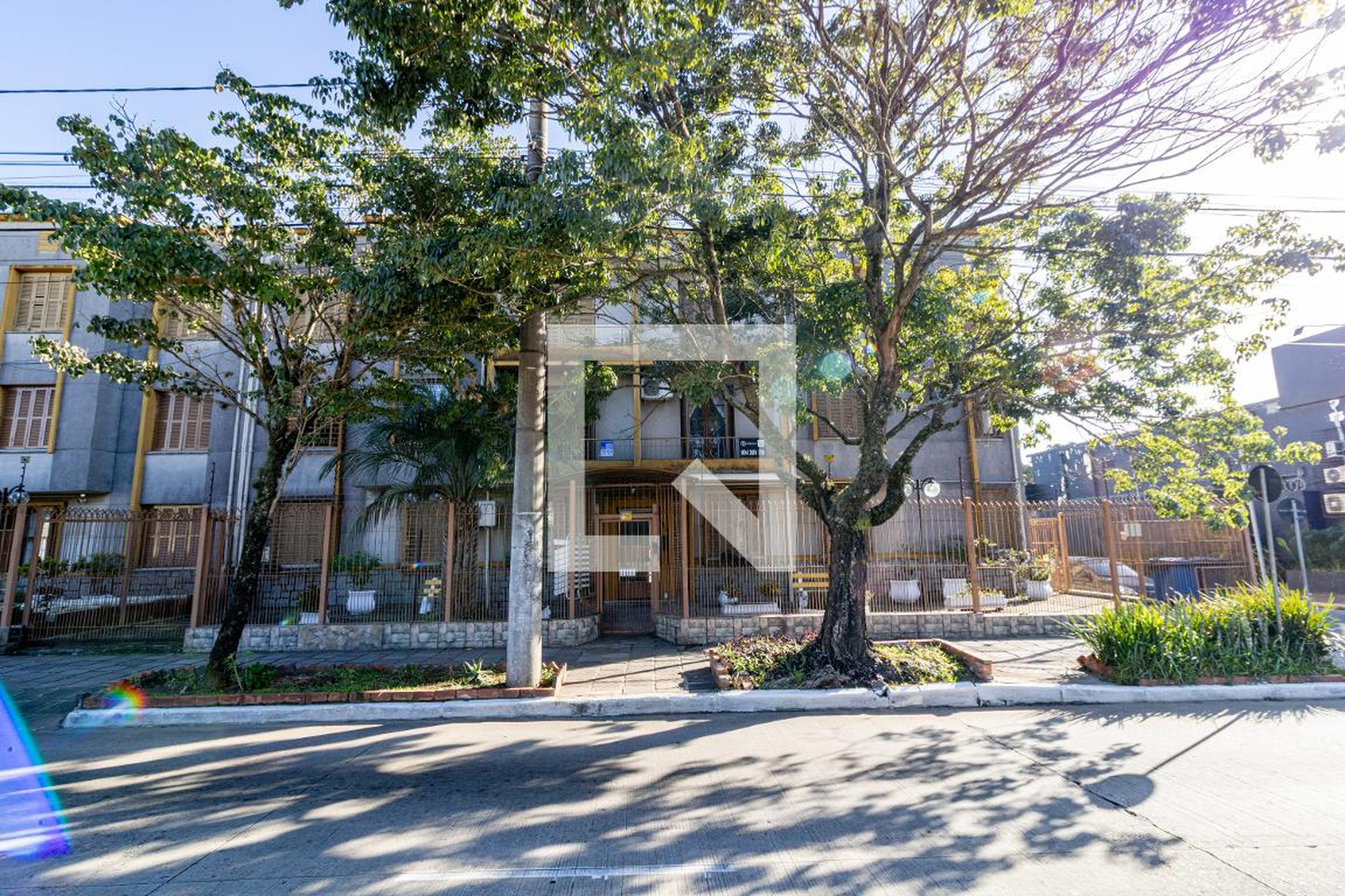 Fachada Condomínio em Rua Coronel Aparício Borges, 686