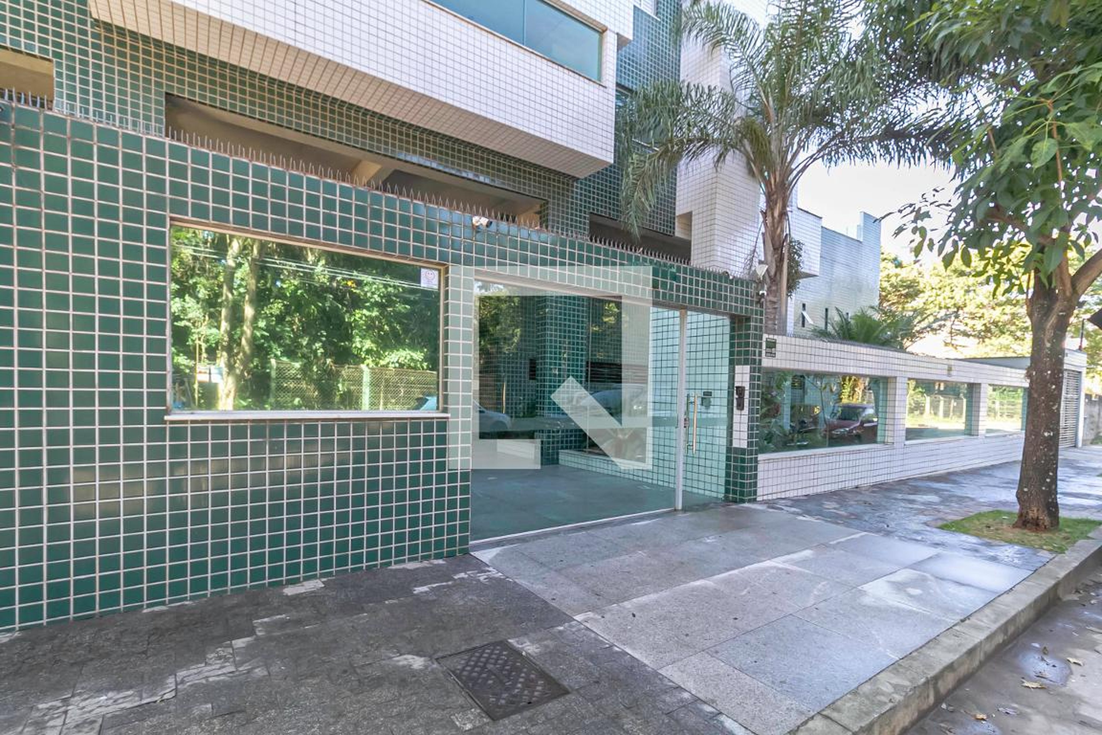 Fachada Condomínio Jardins Burle Marx