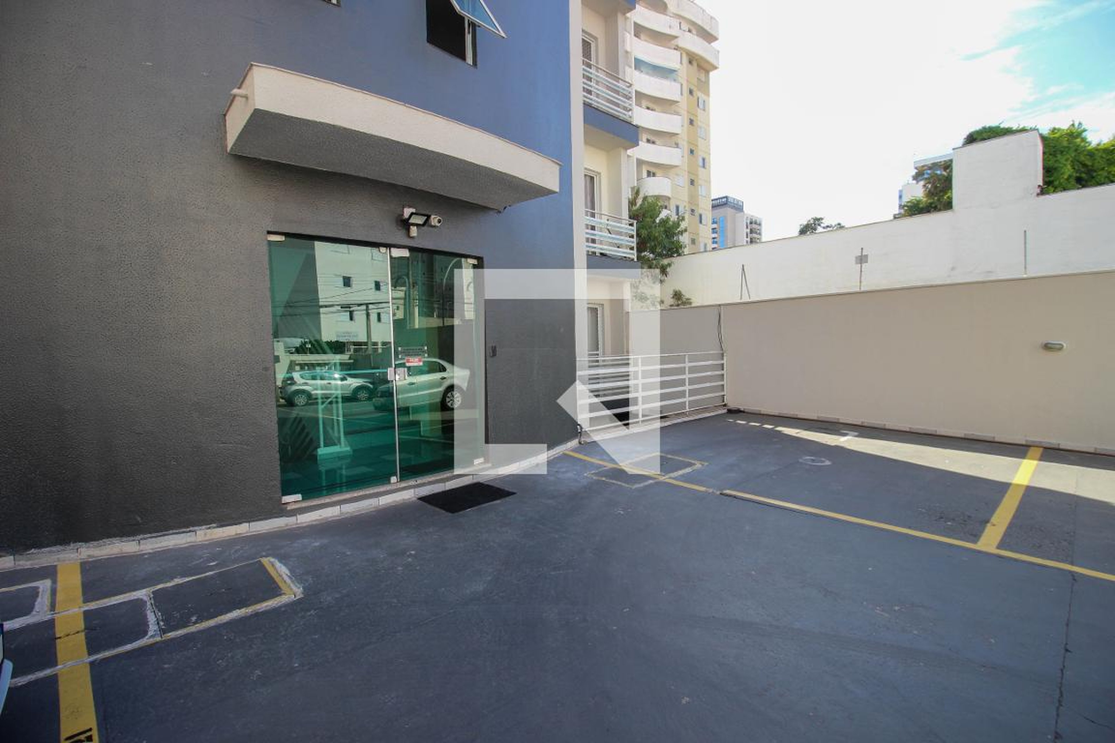 Fachada Condomínio Plaza Campolim