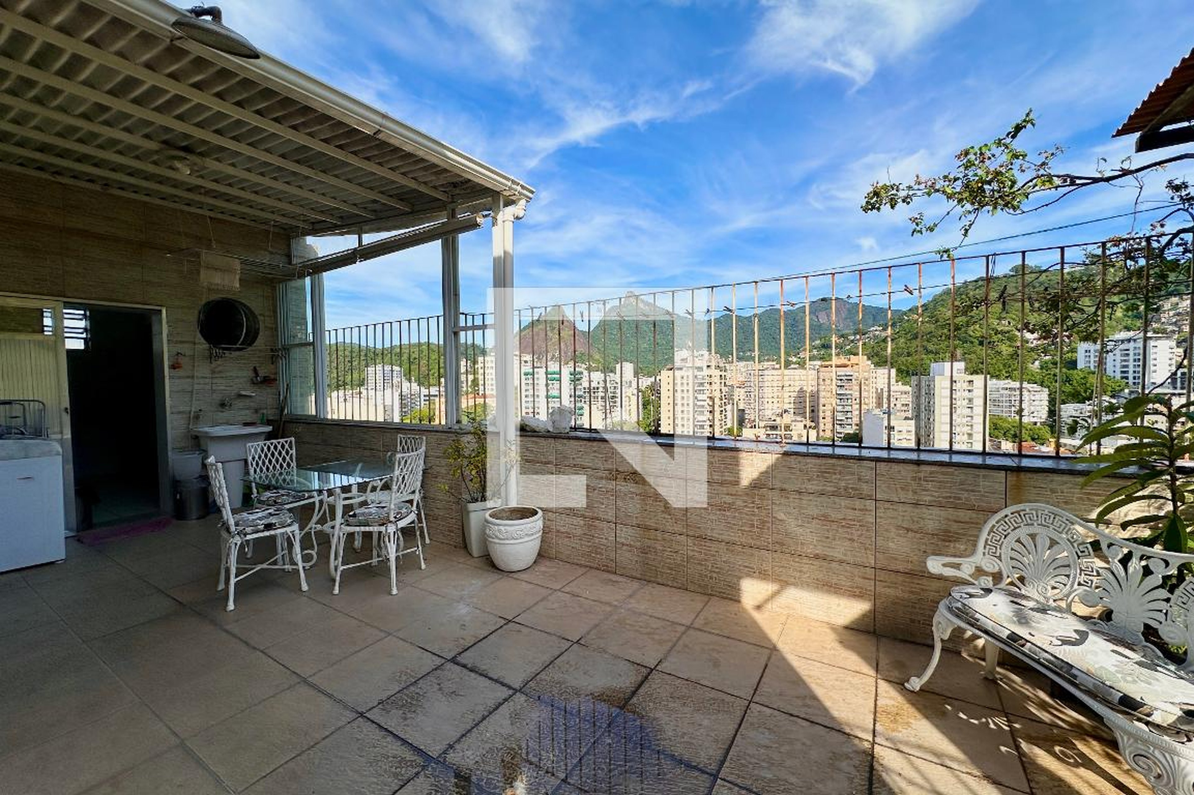 Área externa - Visc de Arantes