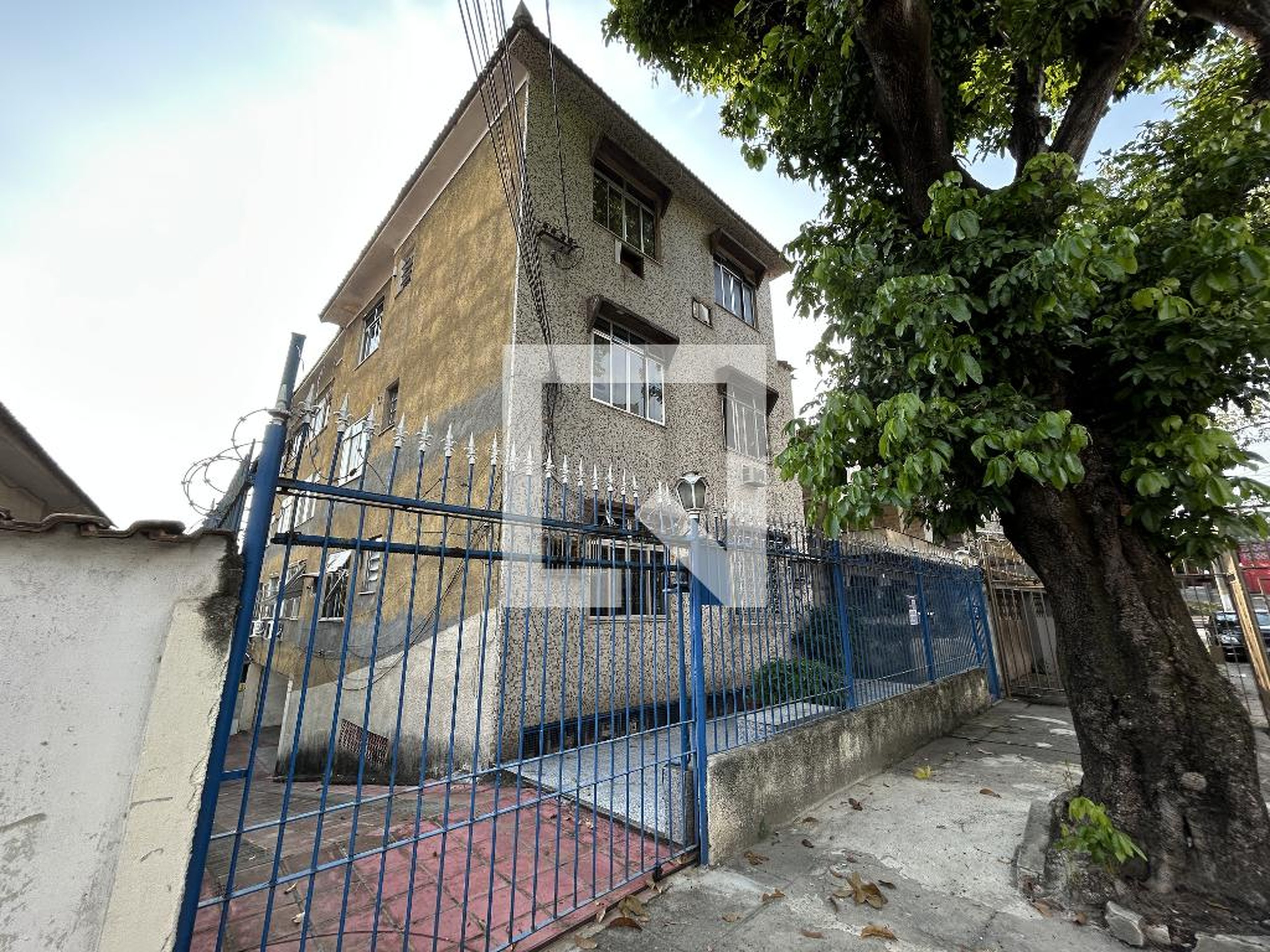 Fachada Condomínio em Rua Clapp Filho, 465