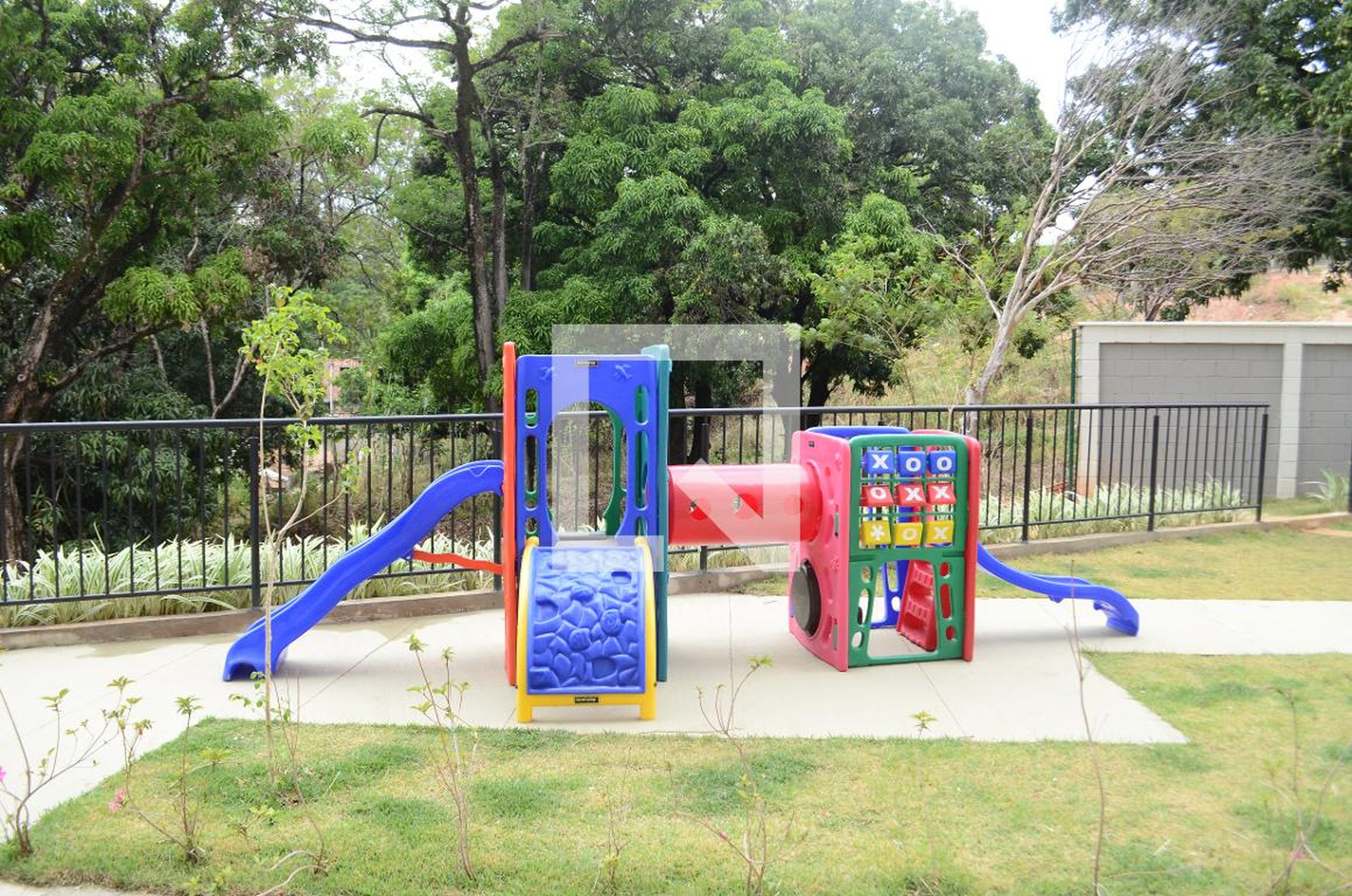 Playground - Ville Honduras