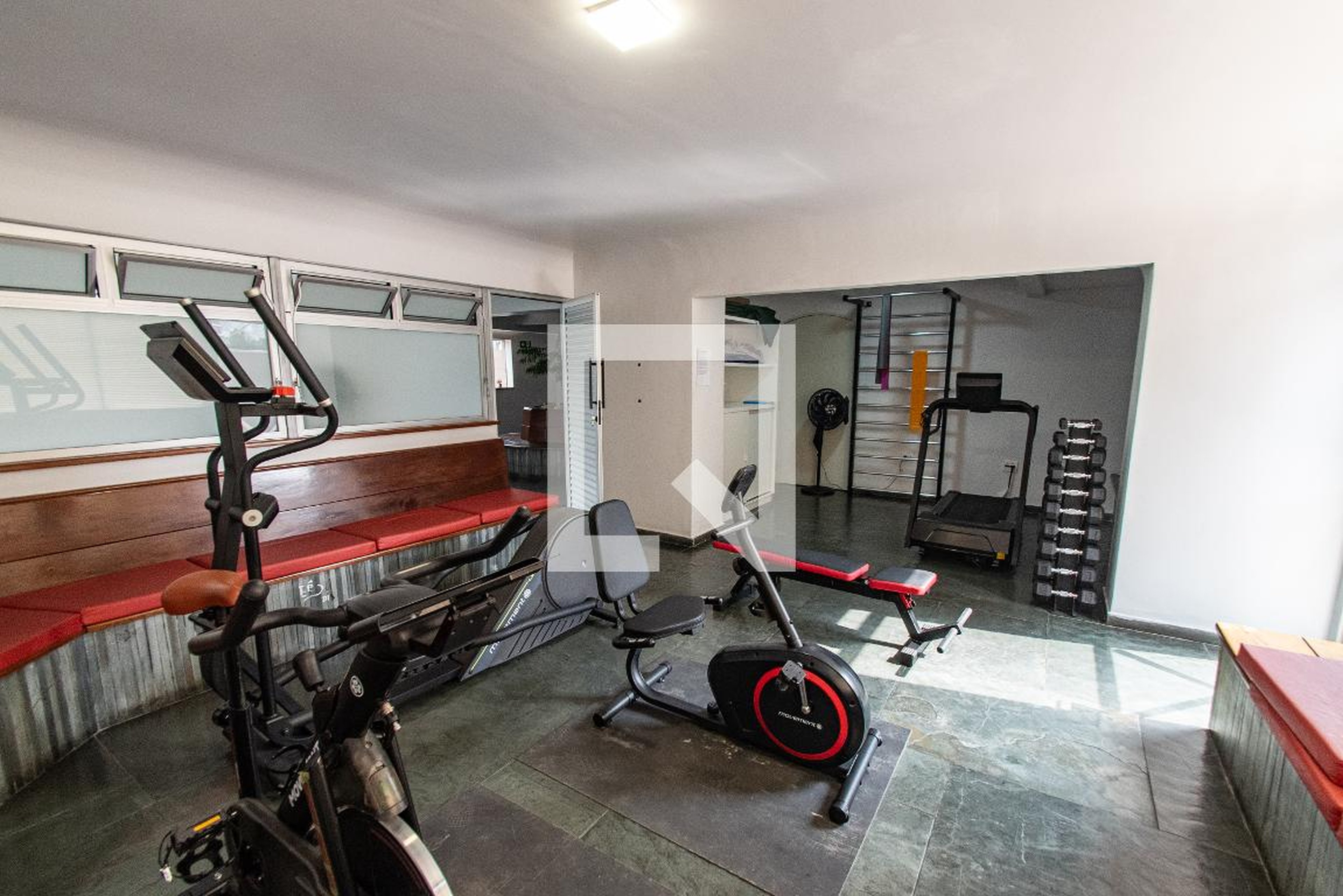 Academia - Edifício Madre Cabrini