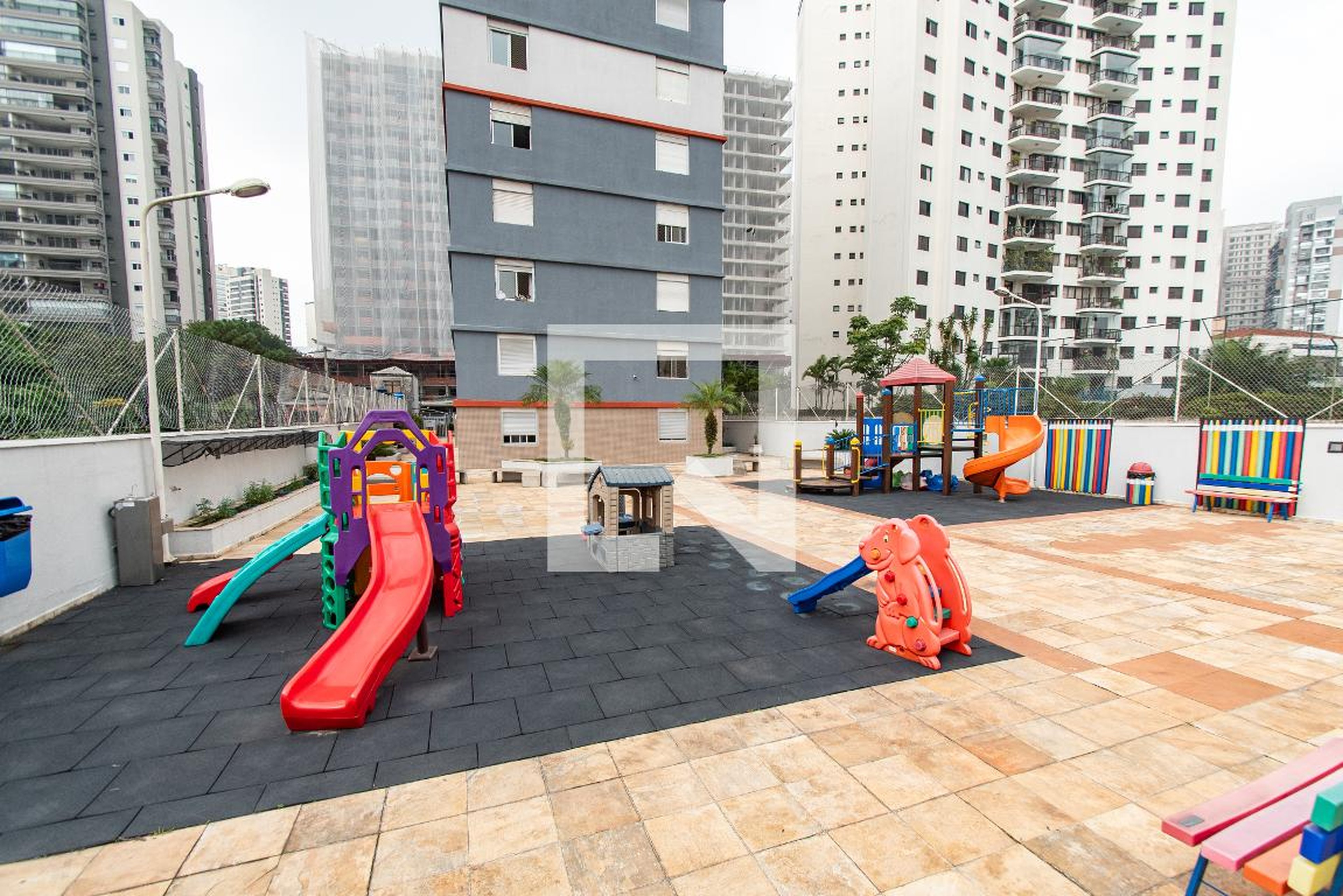 Playground - Edifício Madre Cabrini