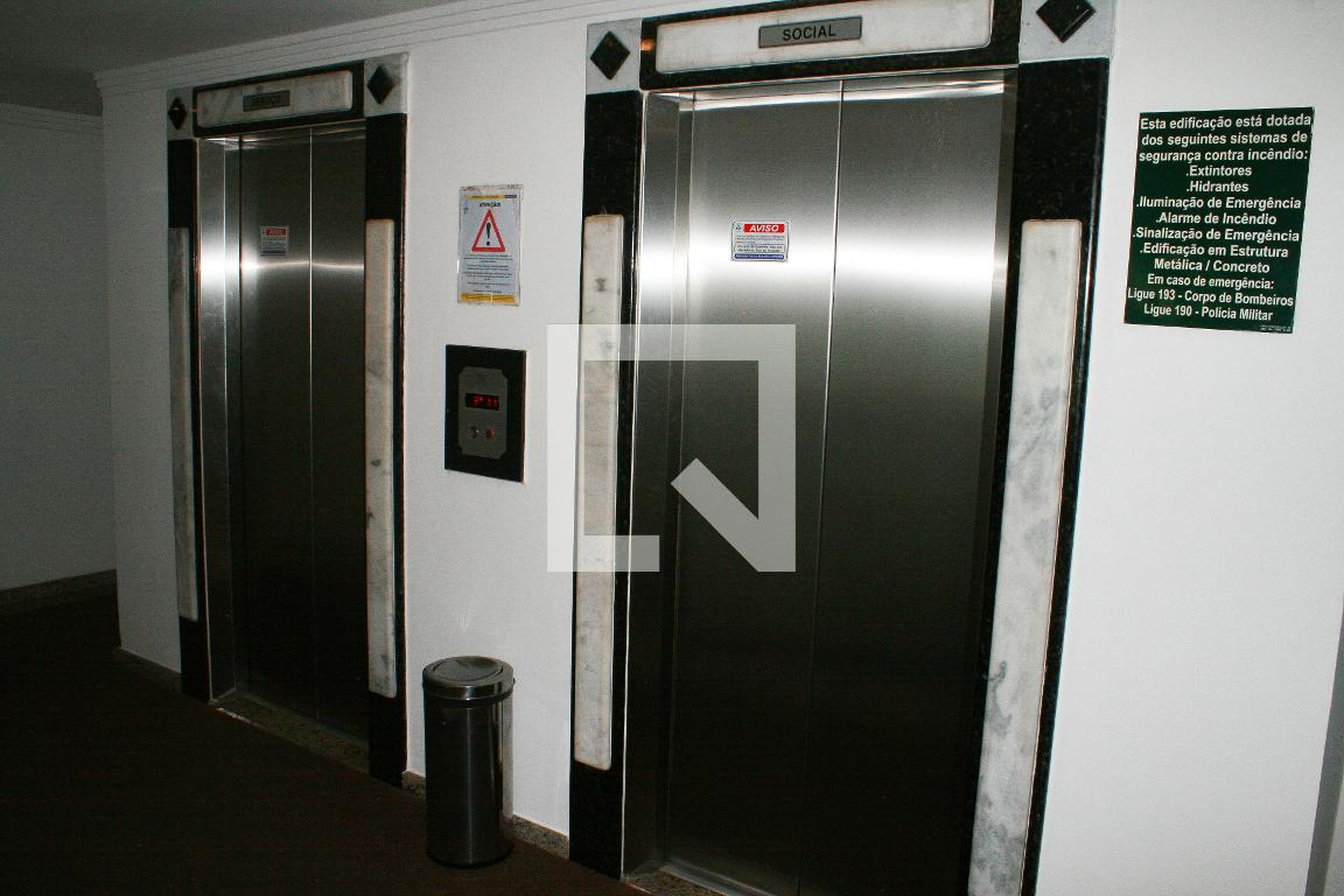 Hall de entrada - São Conrado