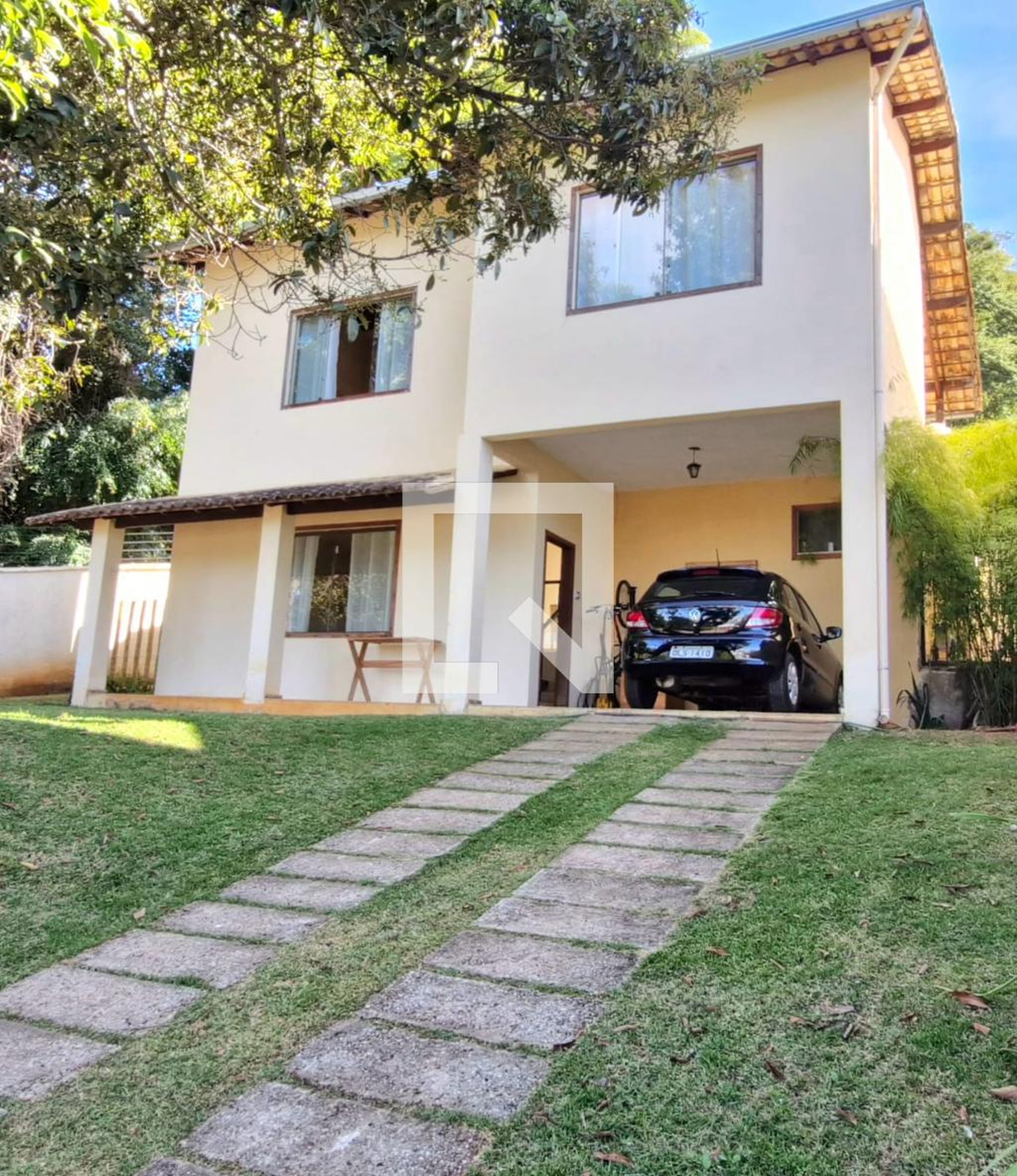 Fachada Condomínio em R. Nove, 210