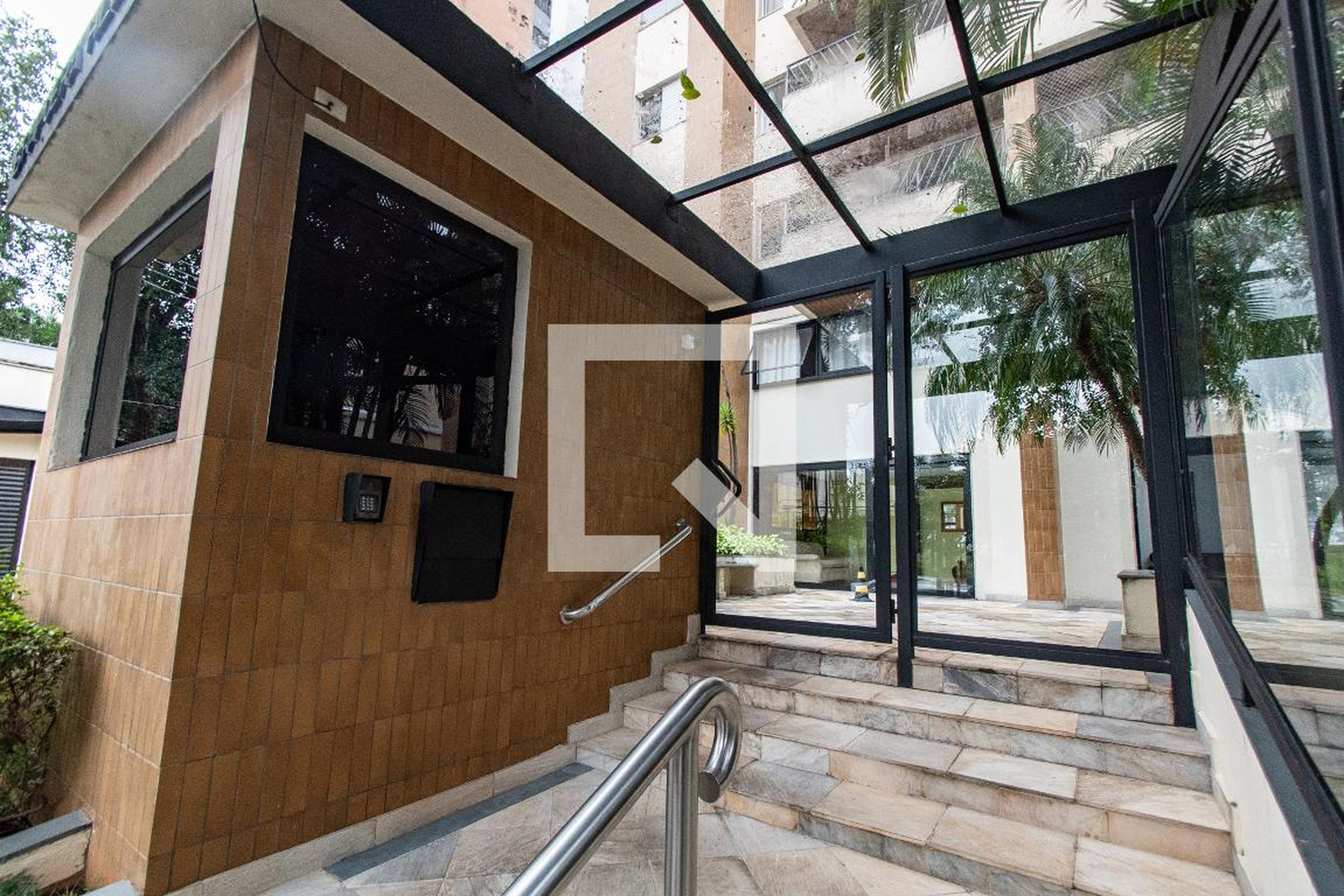 Entrada - Edifício Ibirapuera Hill