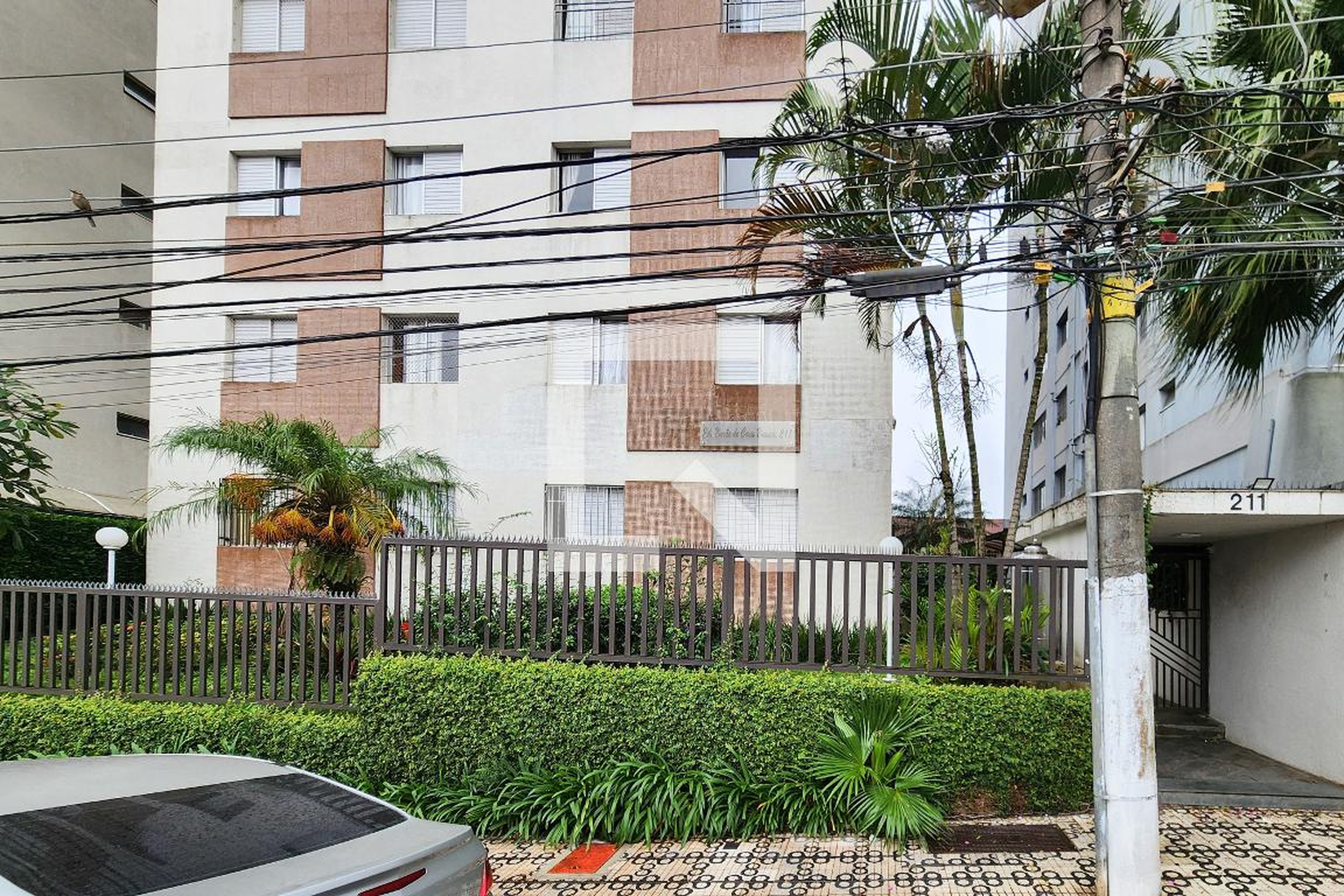 Fachada do Condomínio Edifício Barão de Casa Branca