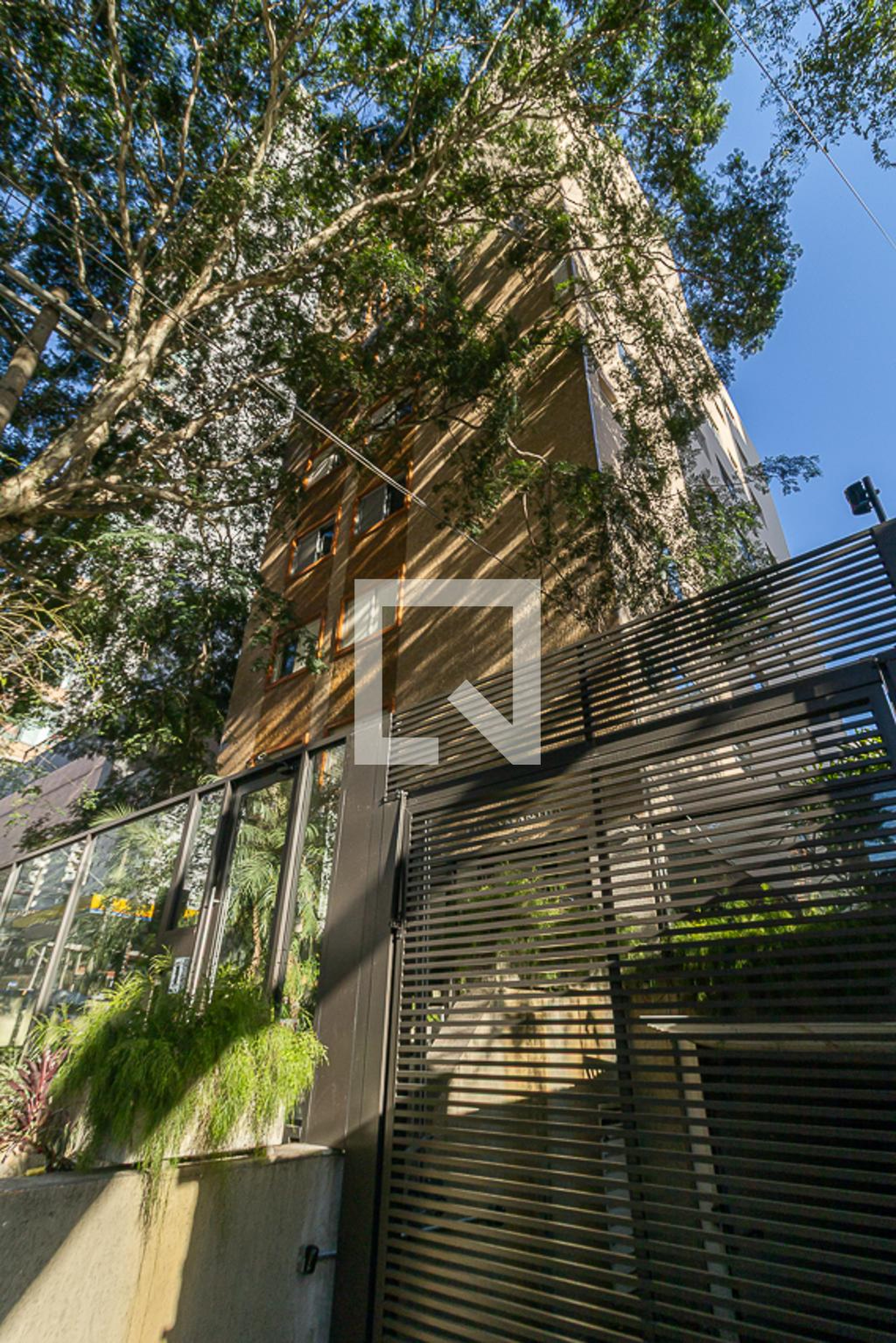 Fachada Edifício Samantha