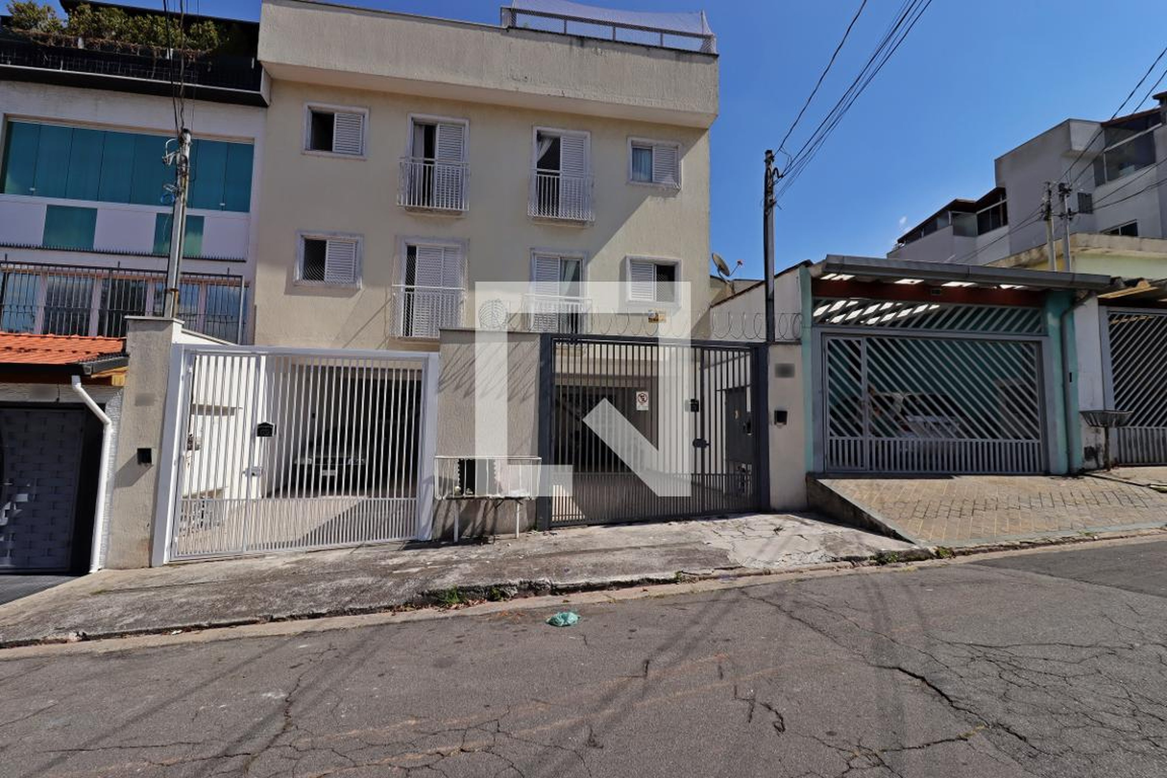 Fachada Condomínio em Rua Souza Campos, 90