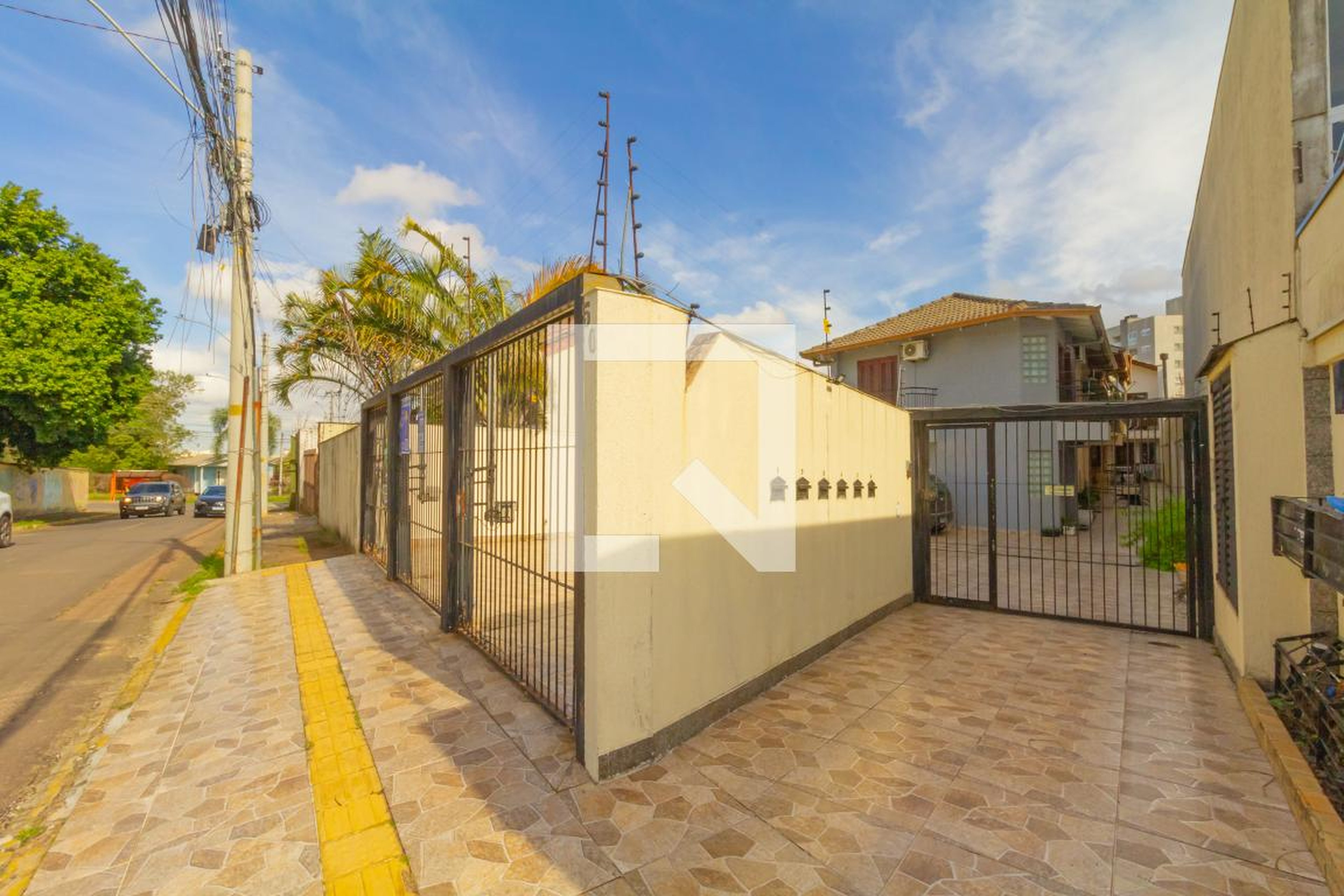 Fachada do condomínio Condomínio Fernando Abott