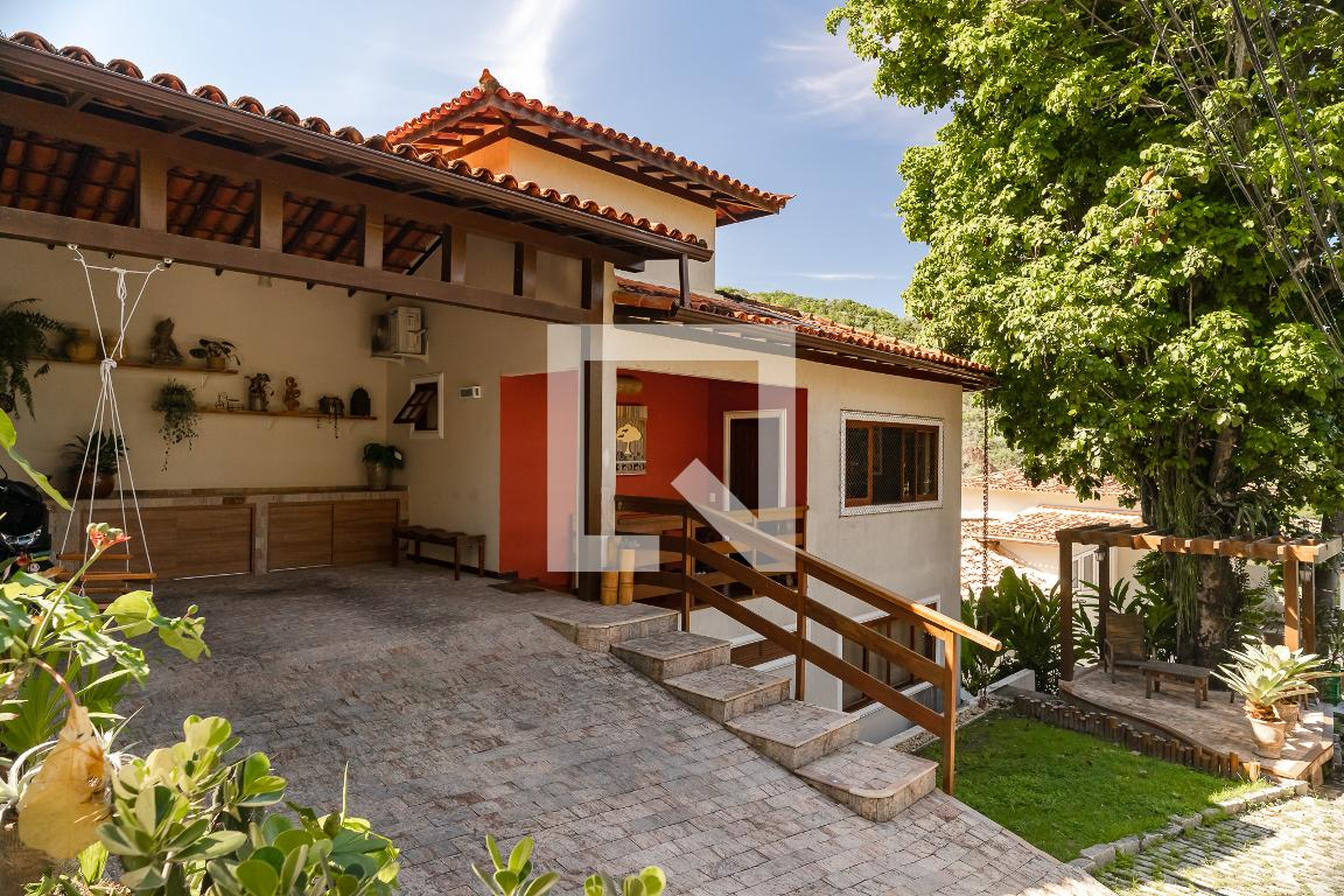 Fachada Condomínio Uba 2