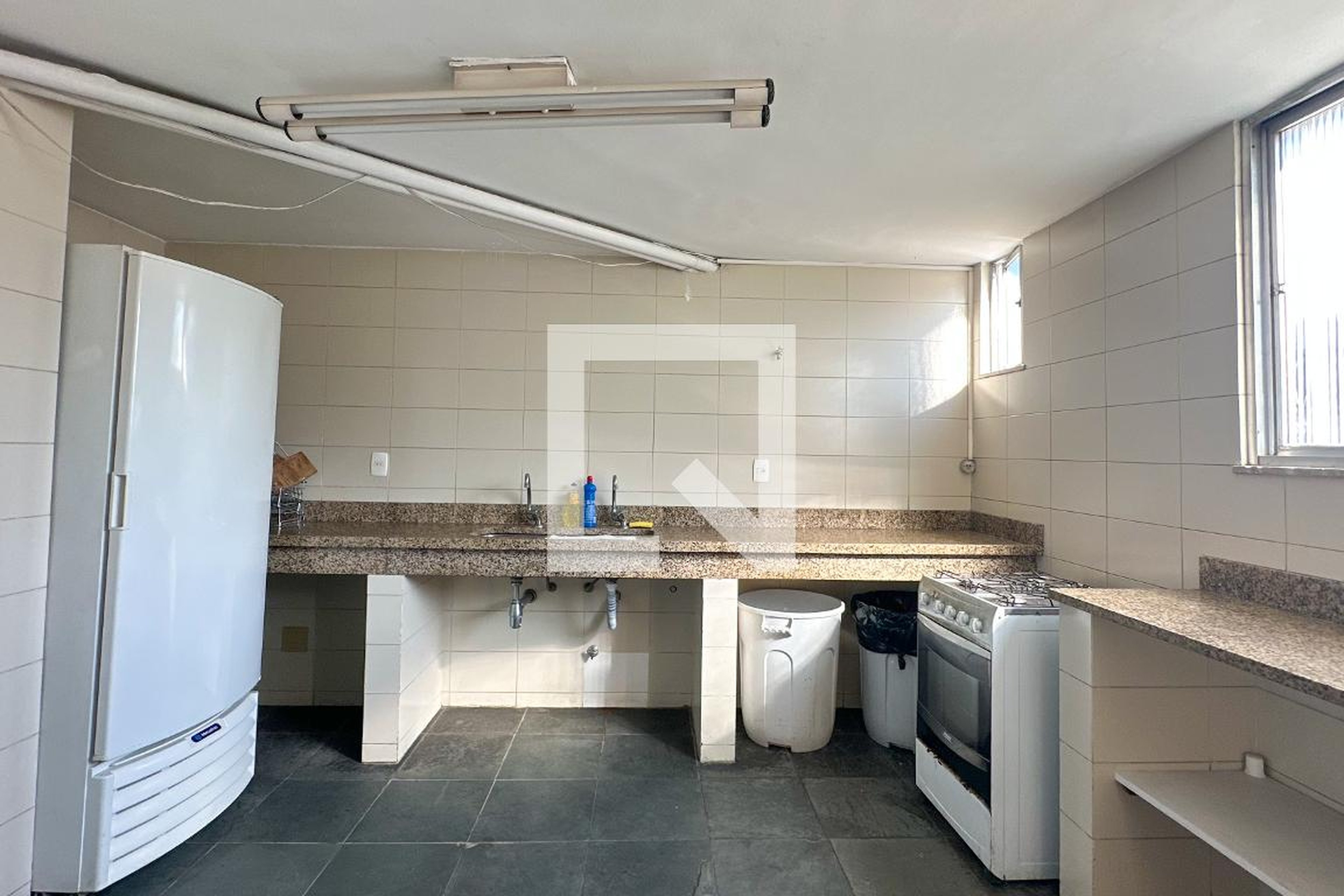 Área comum - Ernesto Campelo