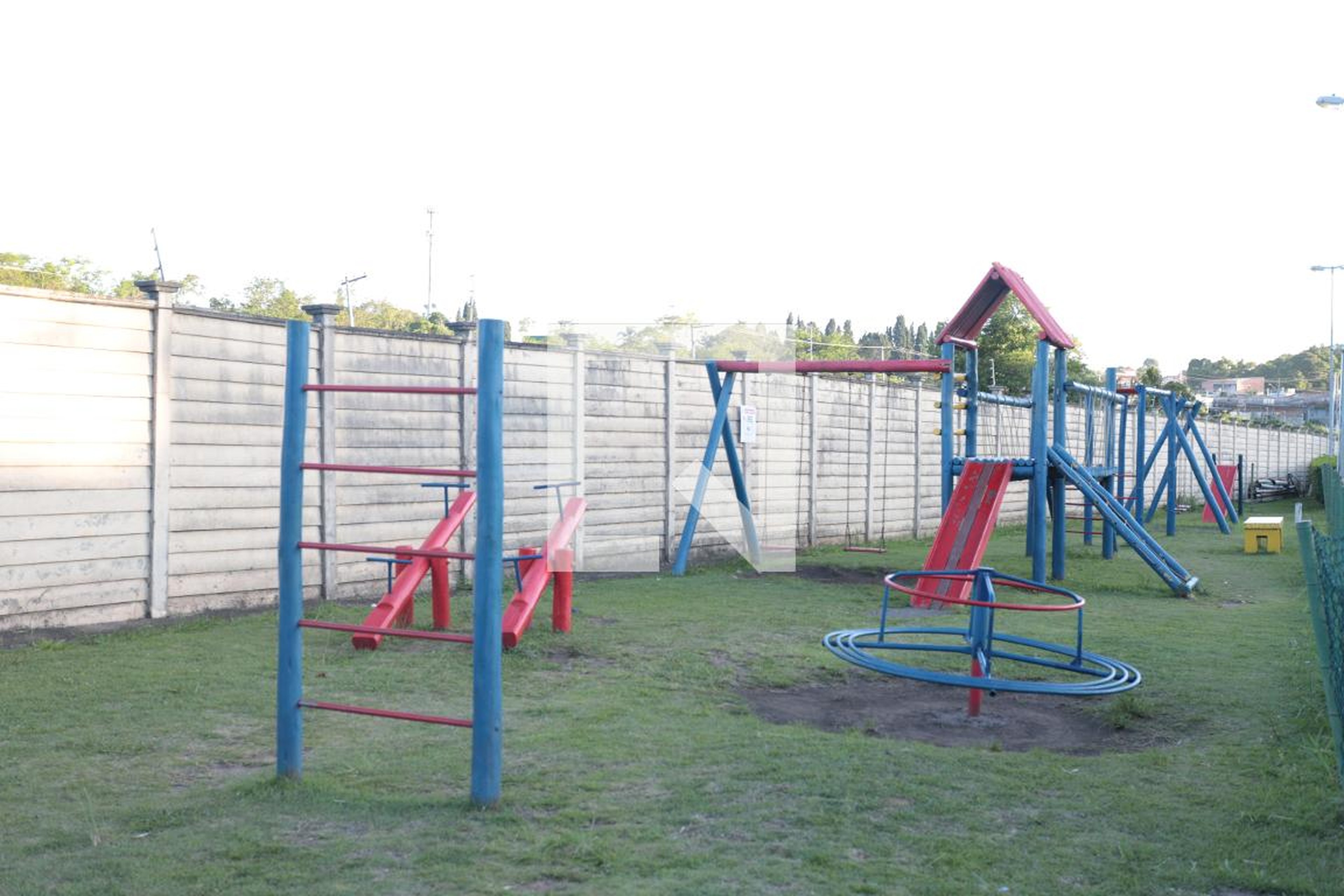 Playground - MEU LAR