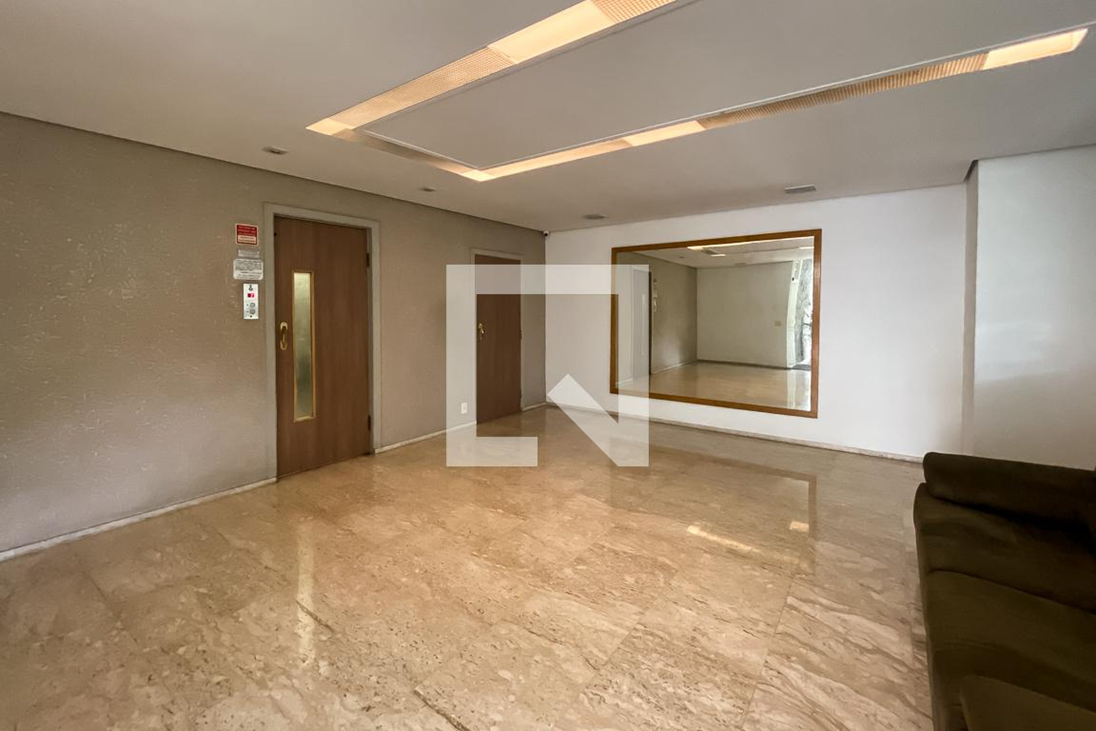 Hall Entrada - Azulão