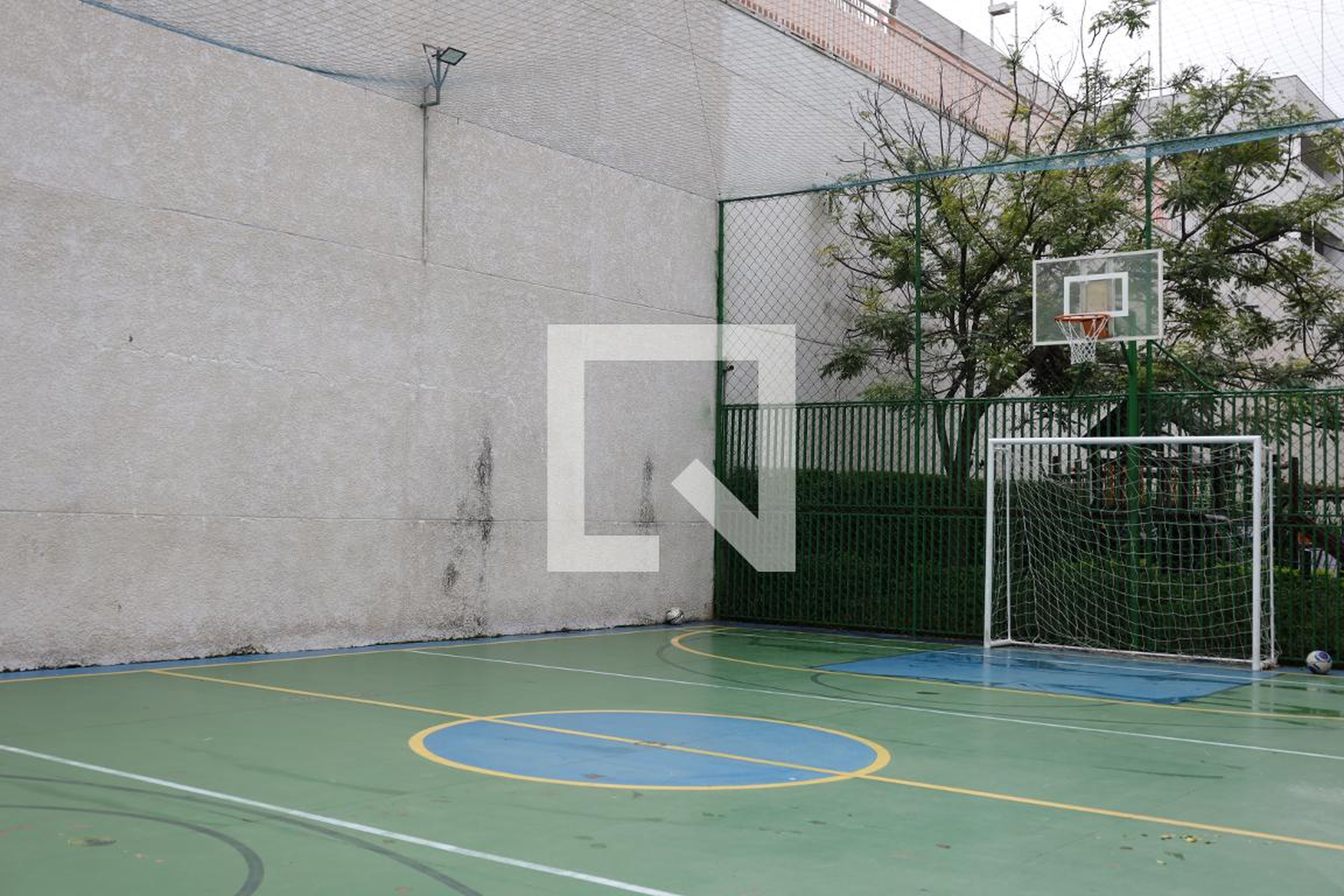 Quadra - Vila Nova Sabará - Praça Flora