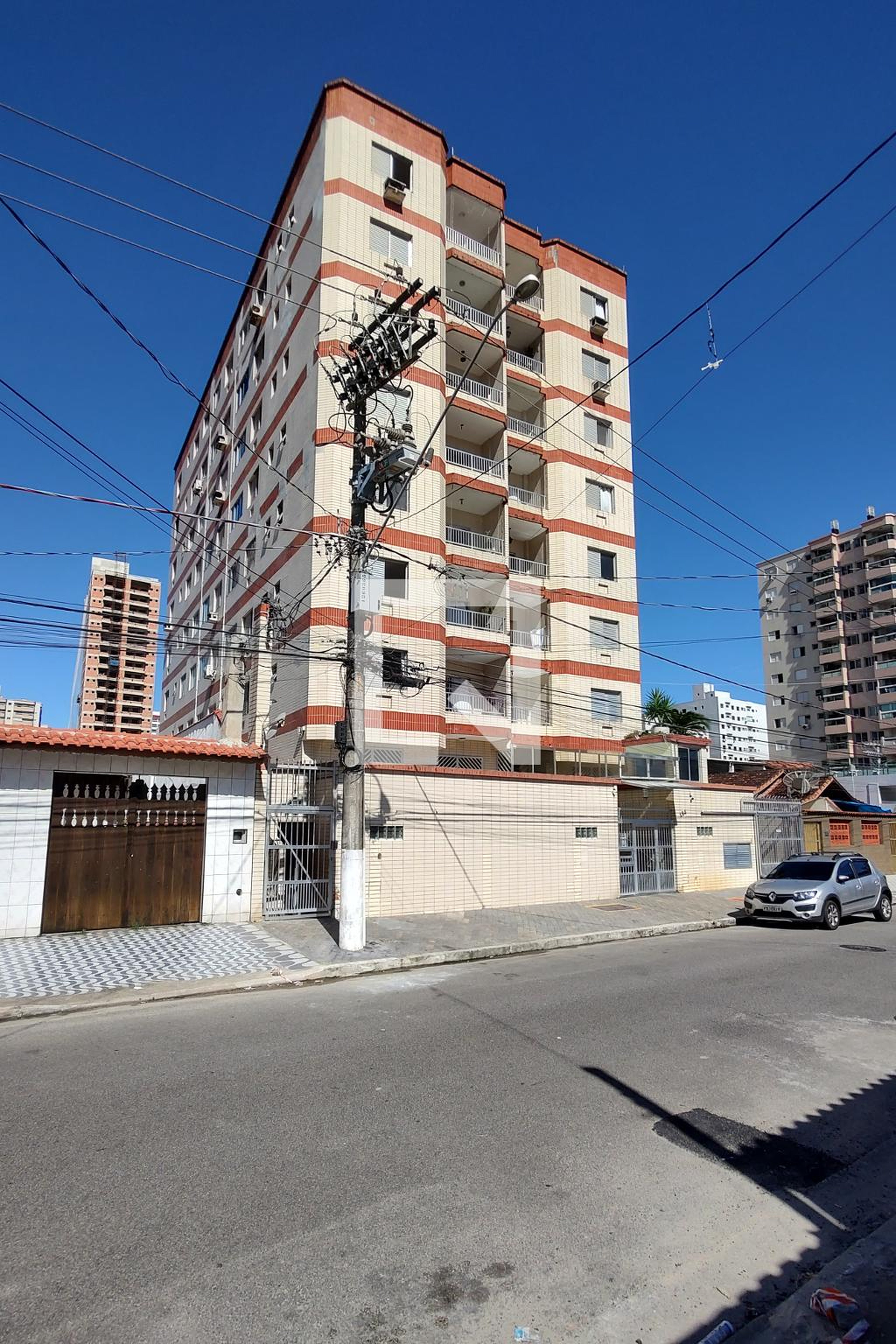 Fachada do Prédio Condomínio em Rua Carlos José Borstens, 184
