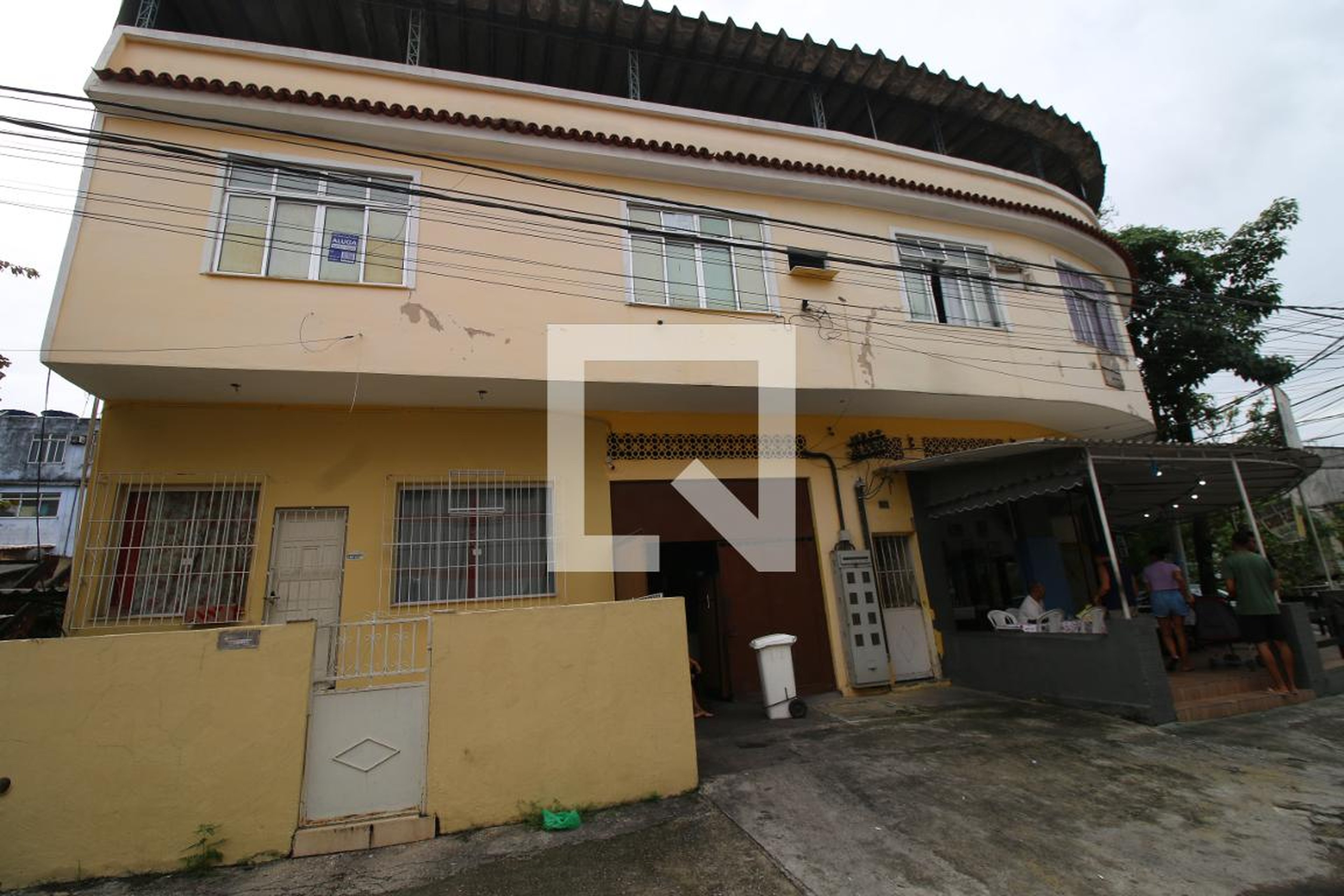 Fachada Condomínio em Rua Ministro Artur Costa, 385