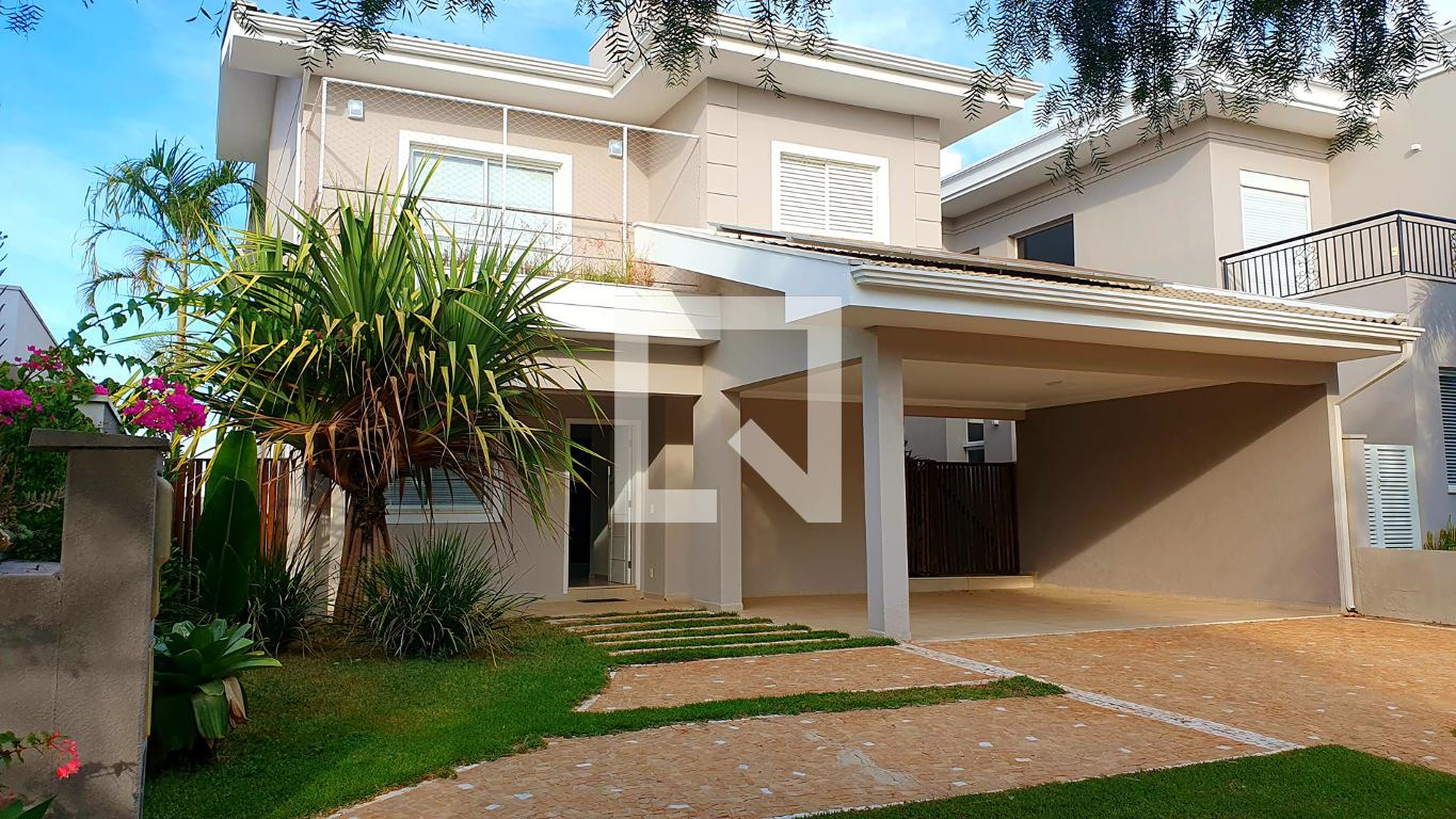 Fachada Condomínio Villa Franca