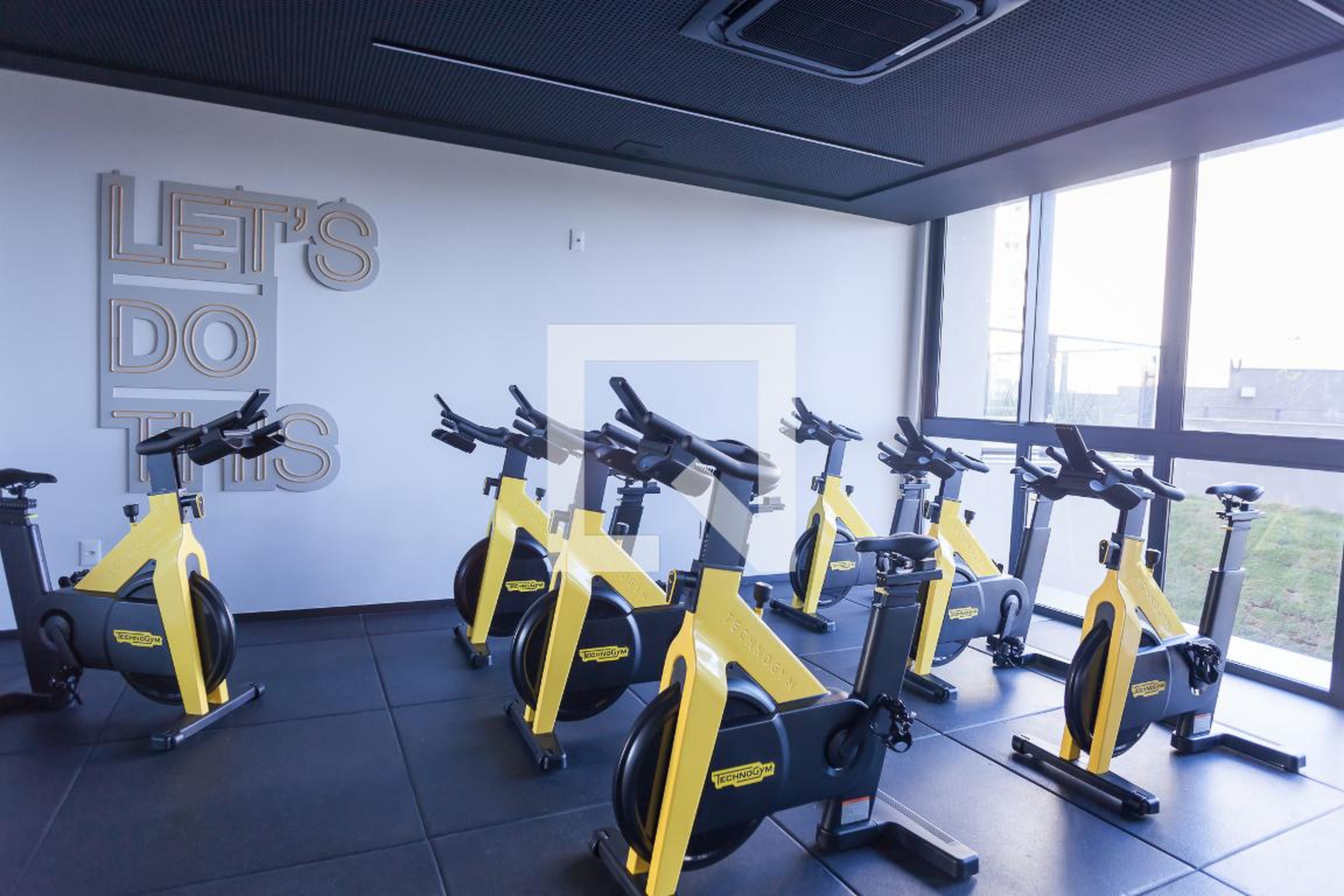 Academia - High Line