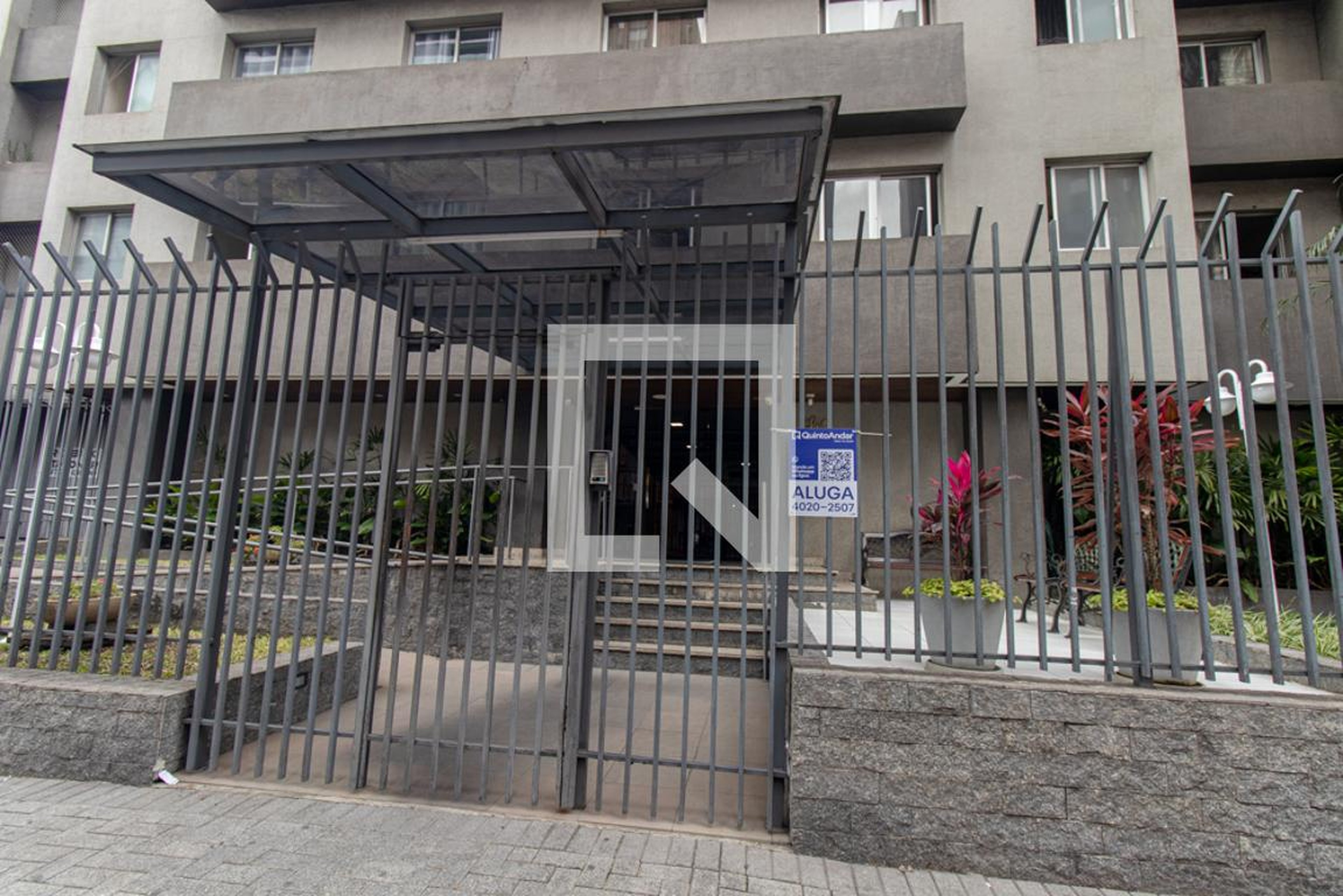 Fachada do Condomínio Edifício Siena