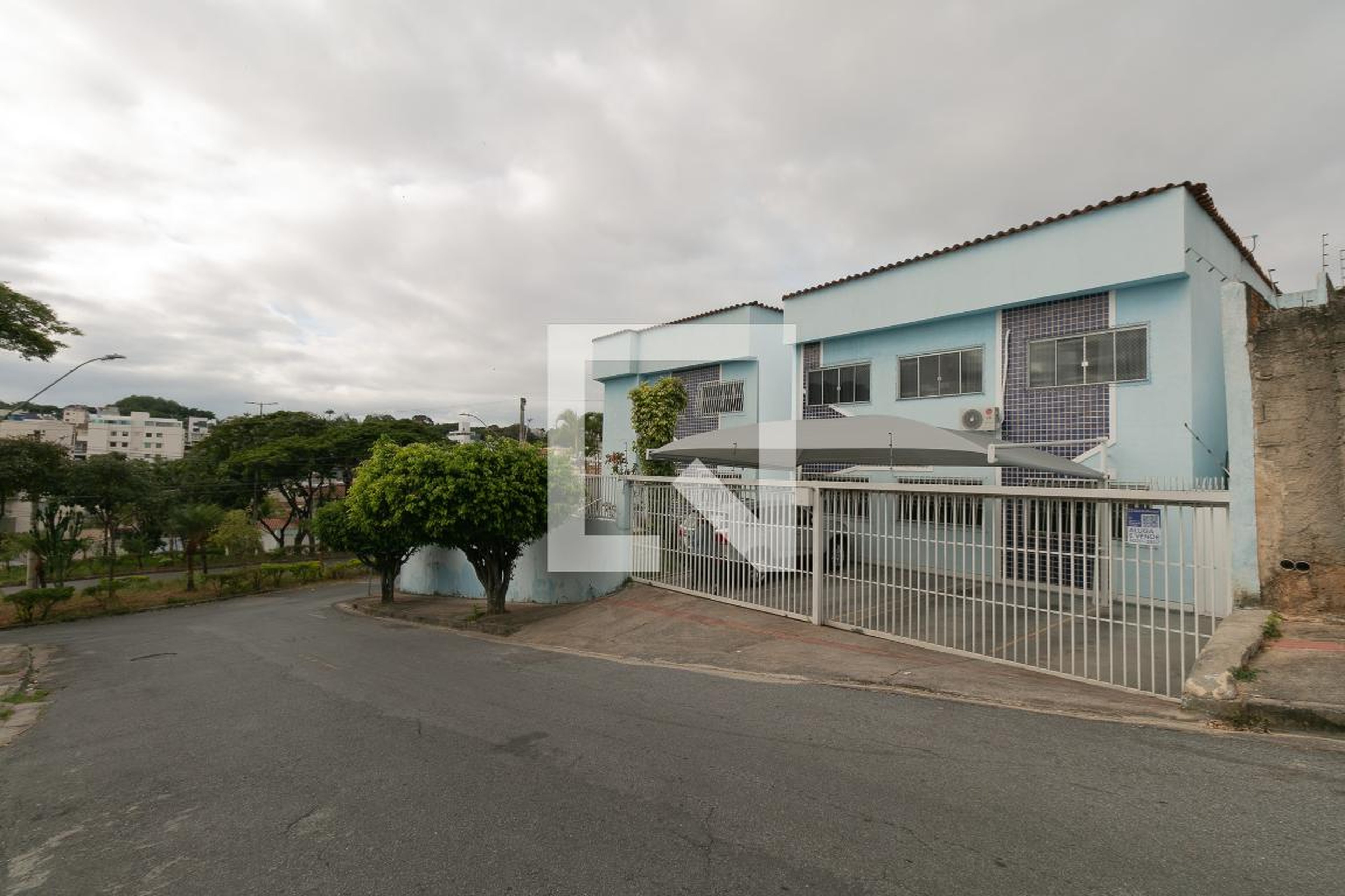 Fachada Condomínio em Rua Augusto Clementino, 551